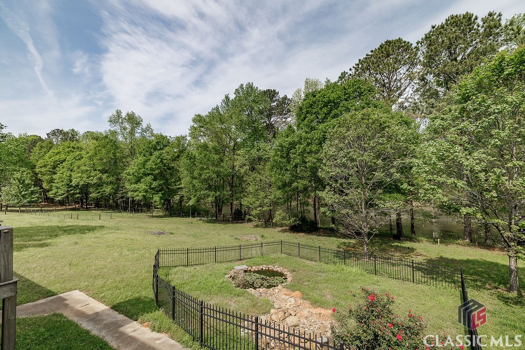 36 blackthorn Road