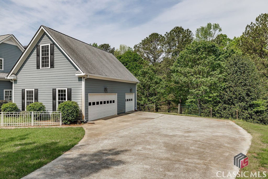 36 blackthorn Road