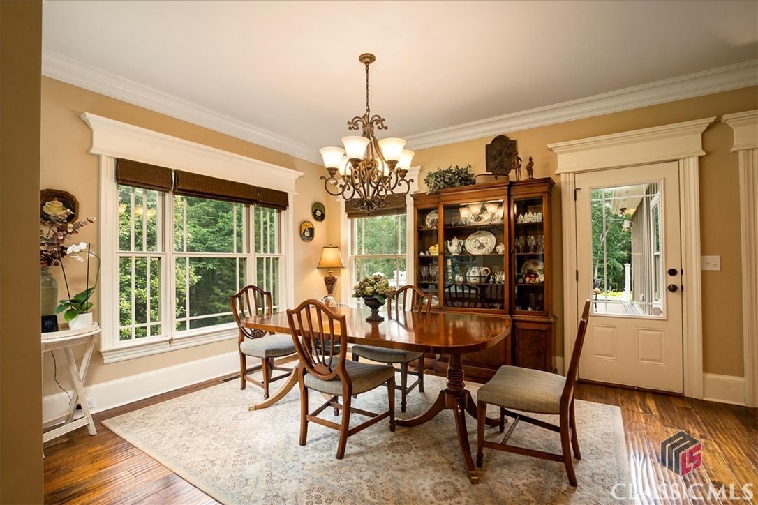 2481 Lakewood Manor Drive