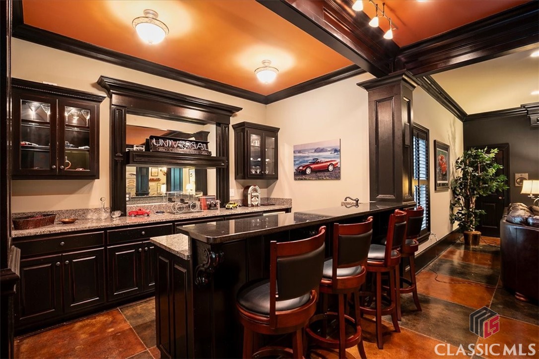 2481 Lakewood Manor Drive