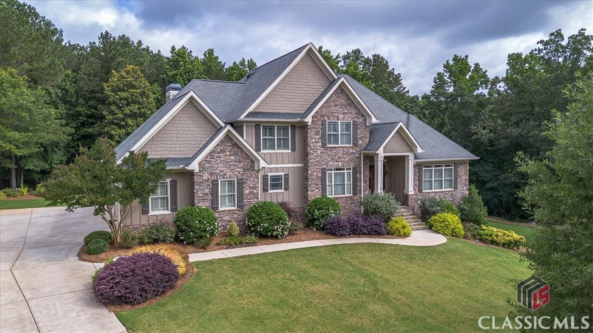 2481 Lakewood Manor Drive