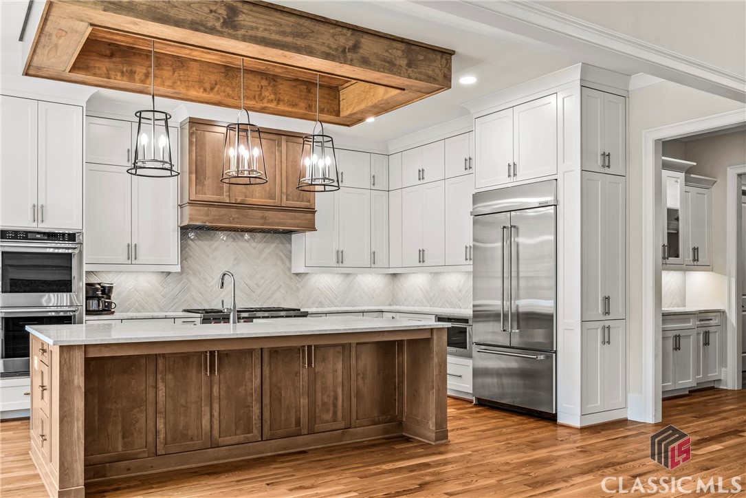 902 Indigo Bunting Road