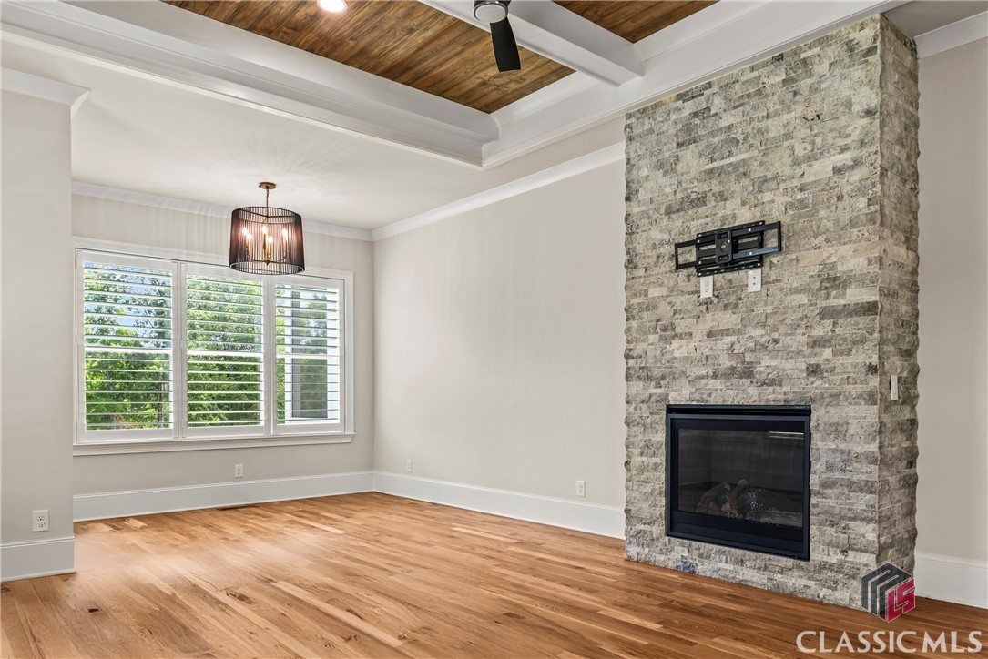 902 Indigo Bunting Road