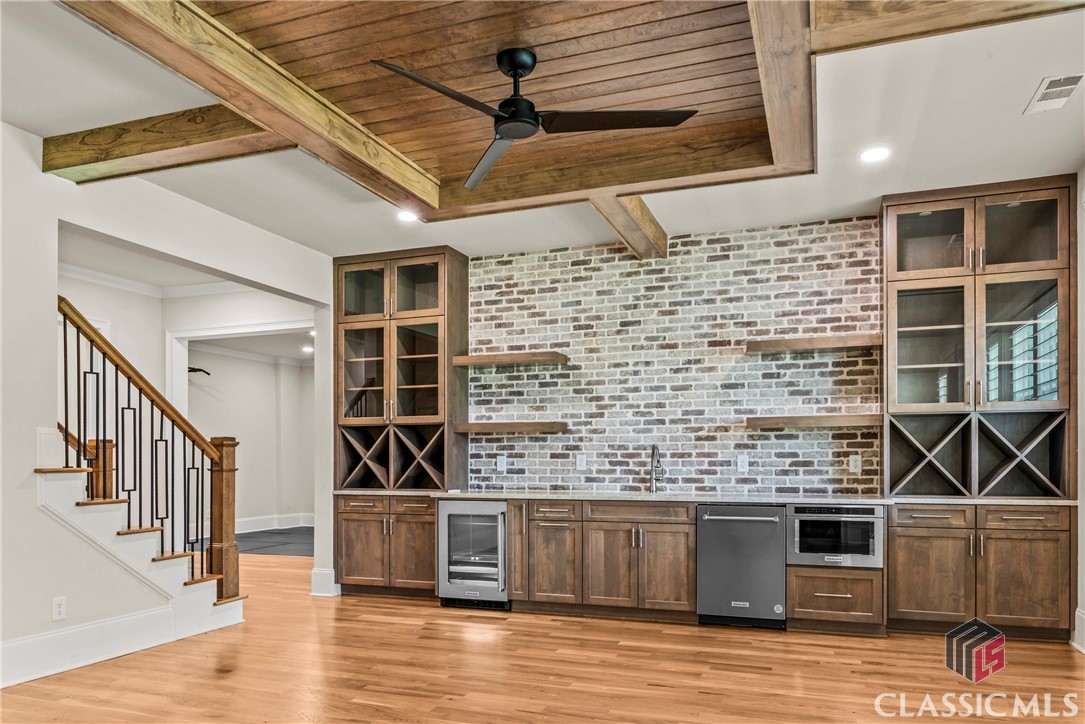 902 Indigo Bunting Road