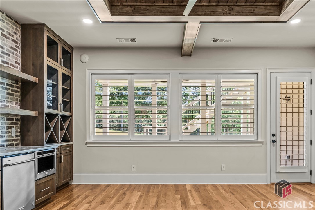 902 Indigo Bunting Road