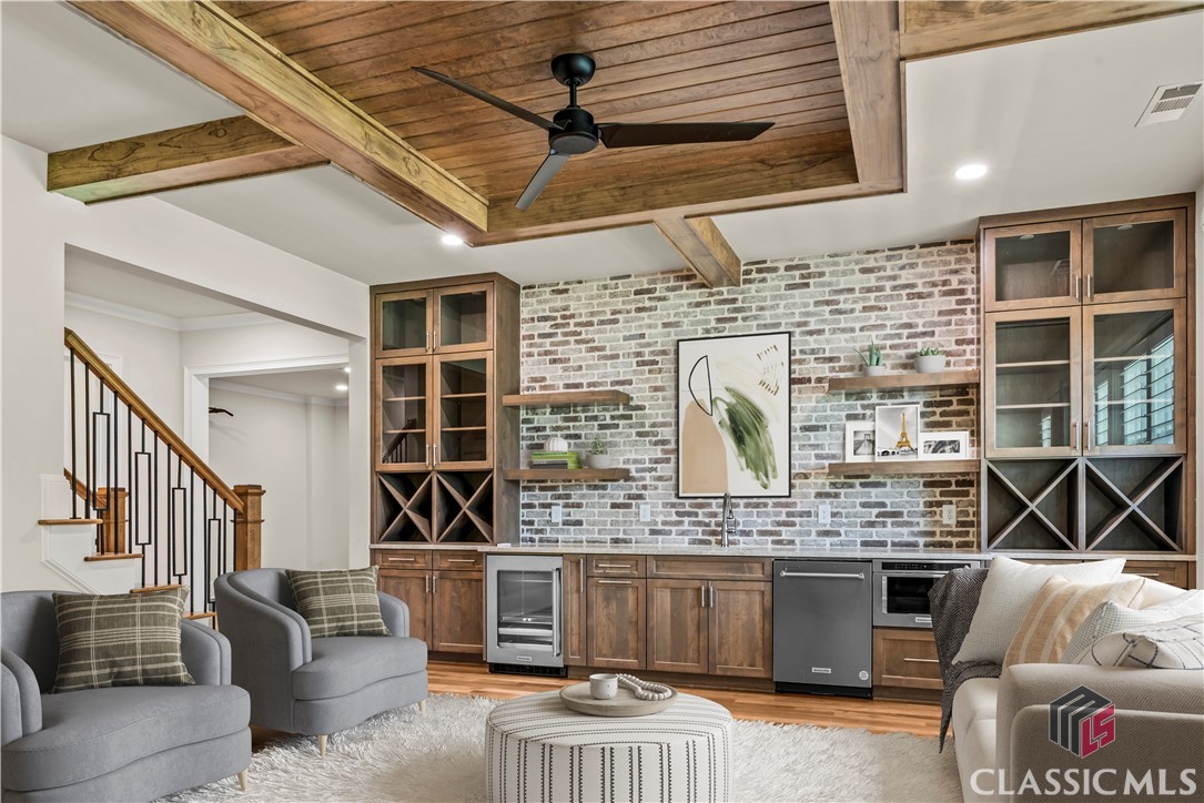 902 Indigo Bunting Road