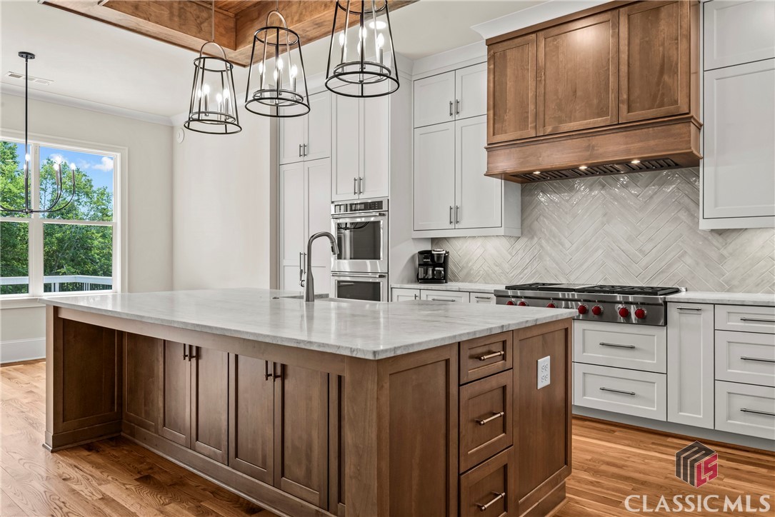 902 Indigo Bunting Road