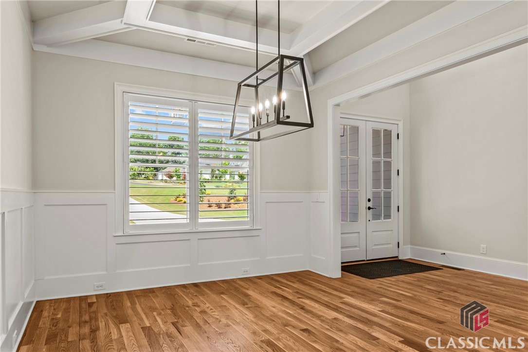 902 Indigo Bunting Road