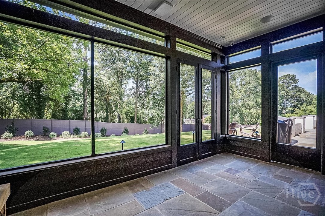 415 Westview Drive