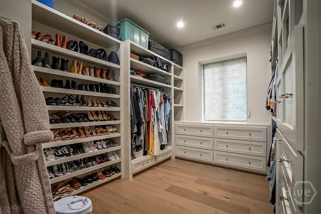 415 Westview Drive