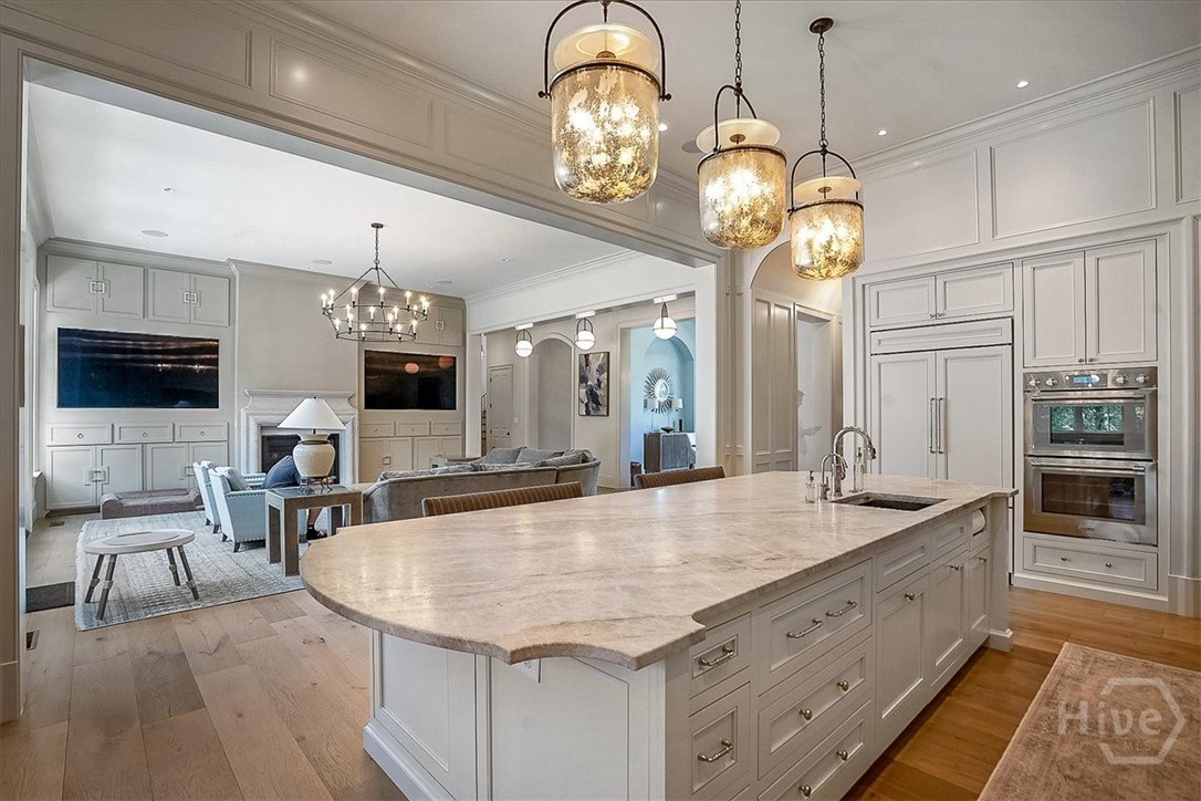 415 Westview Drive