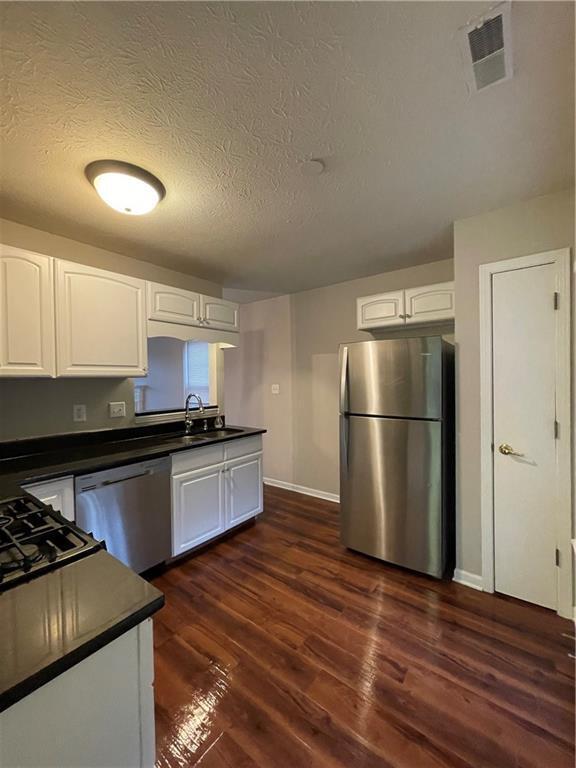 1631 River Shore Parkway