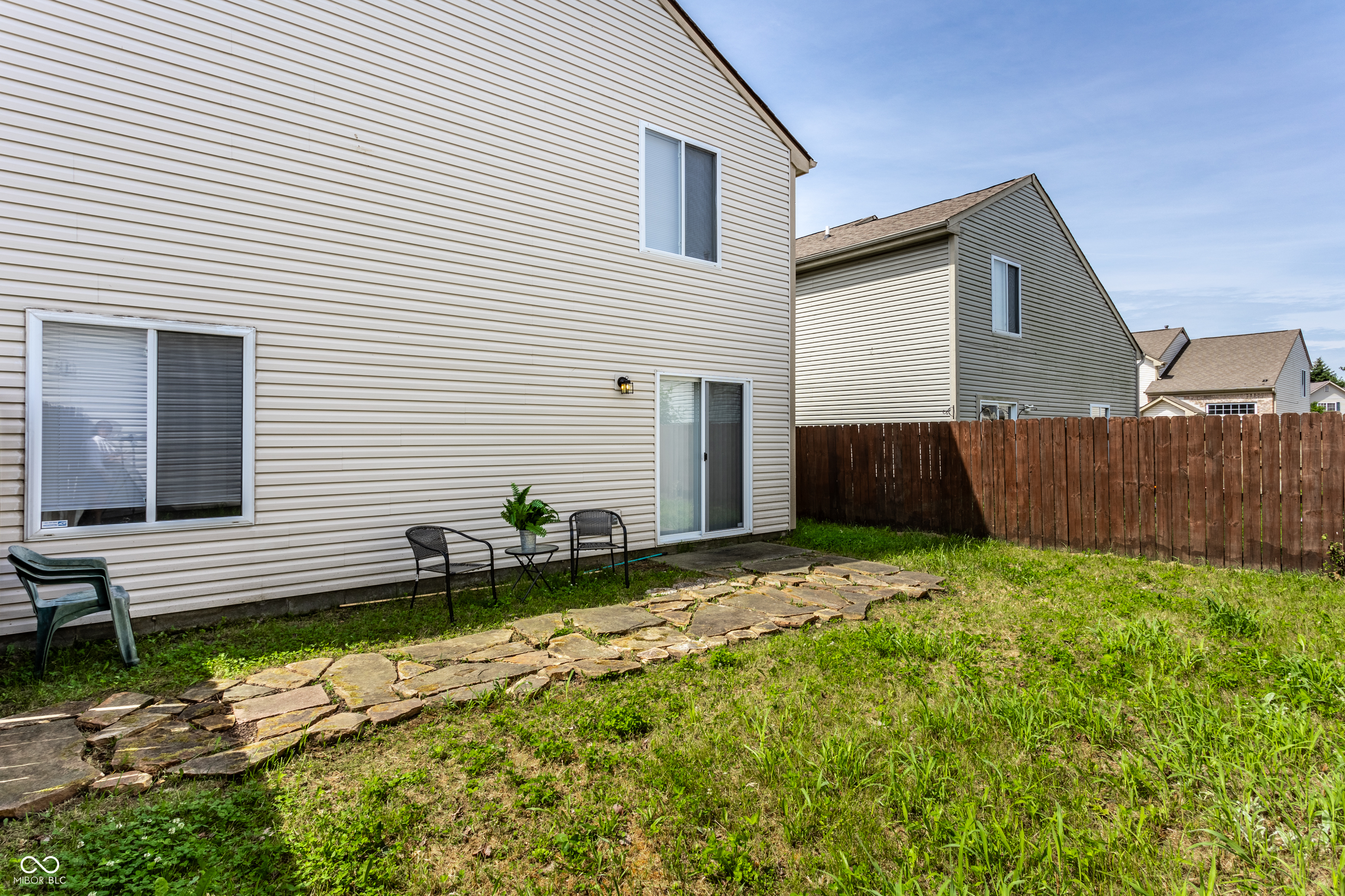 6596 Dunsdin Drive