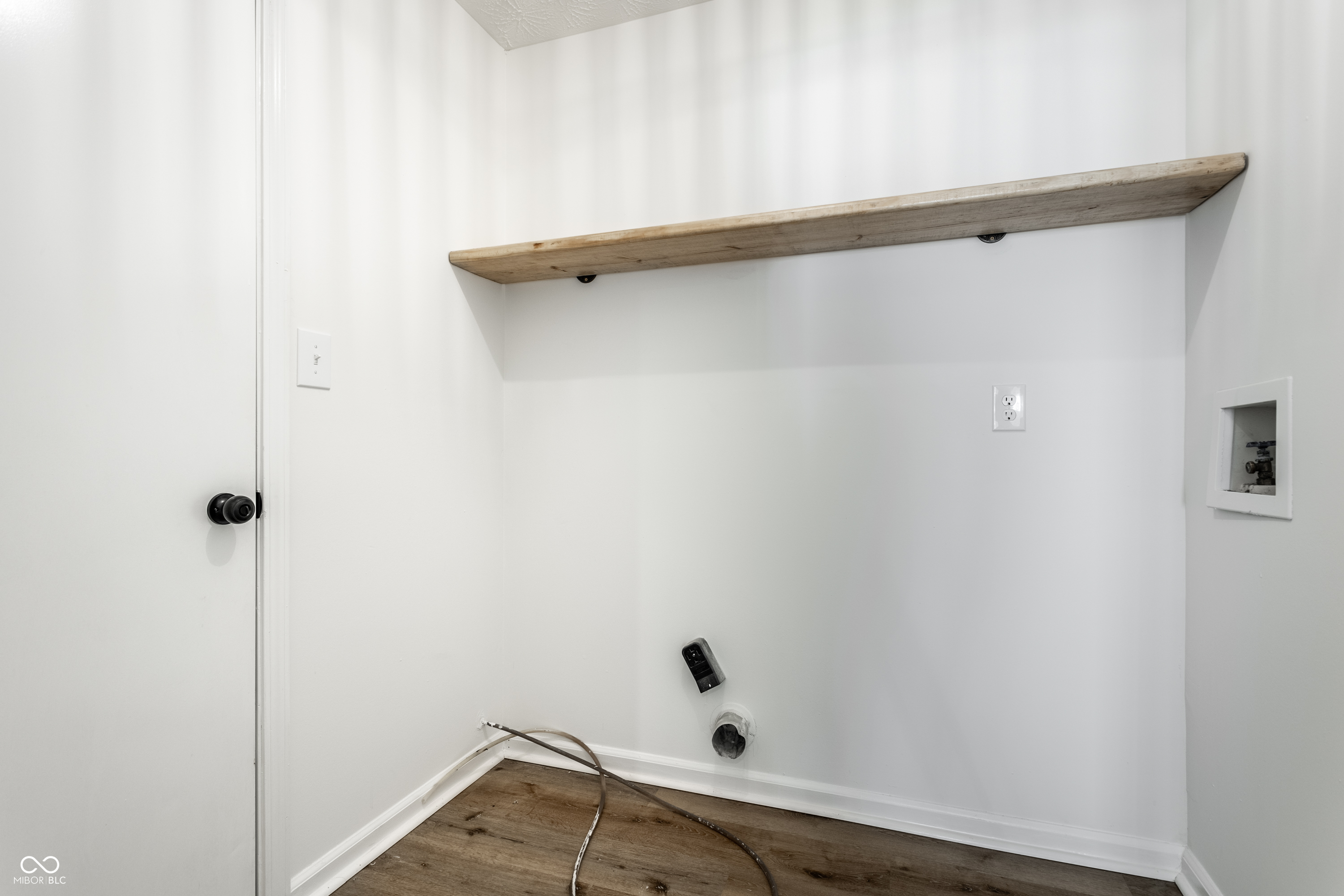 6596 Dunsdin Drive