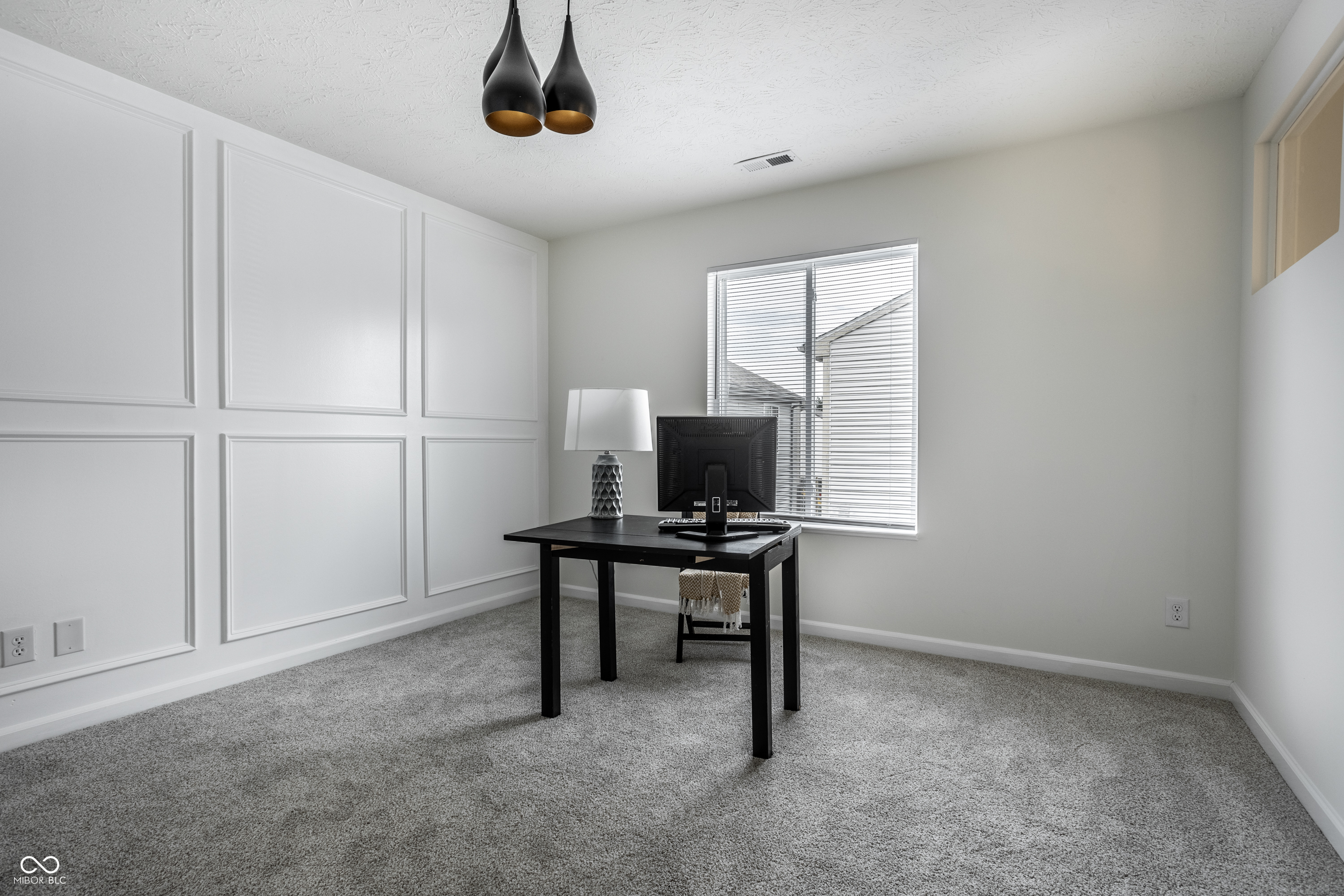 6596 Dunsdin Drive