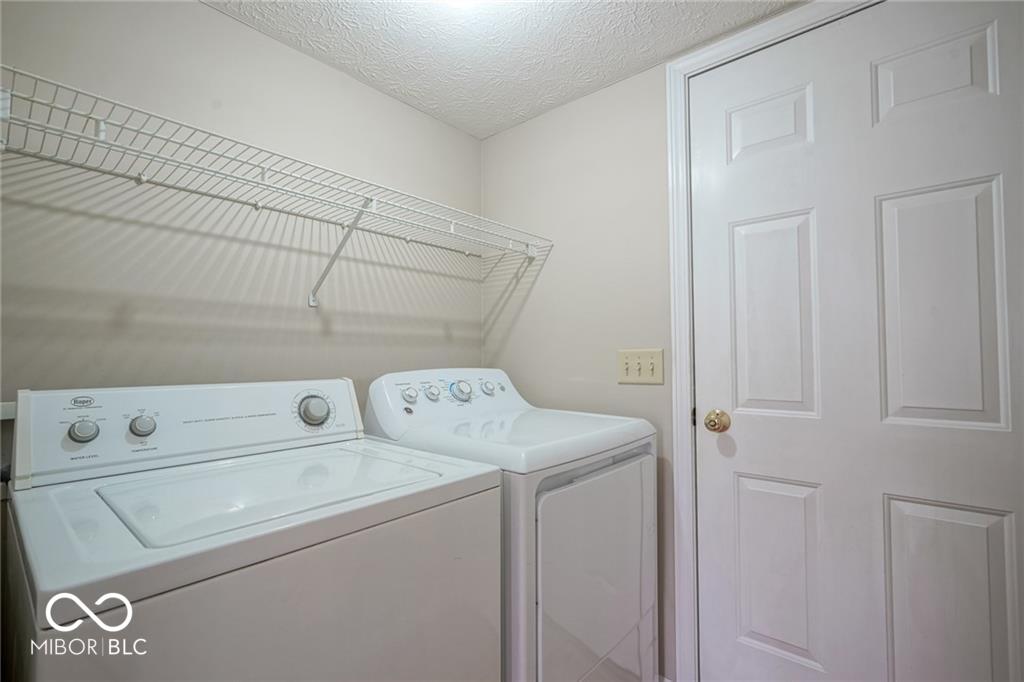 14931 Silver Thorne Way