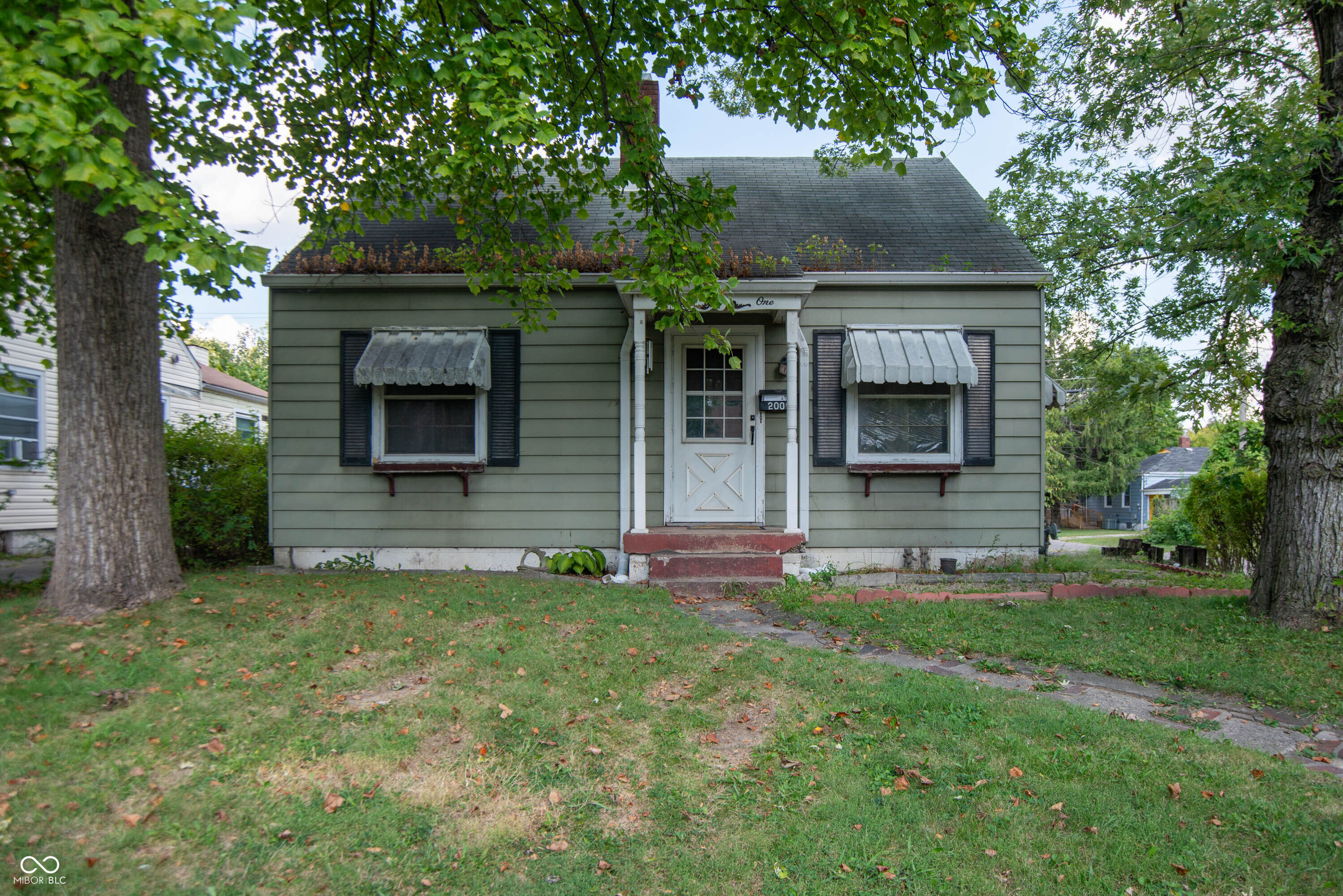 2001 Glenridge Drive