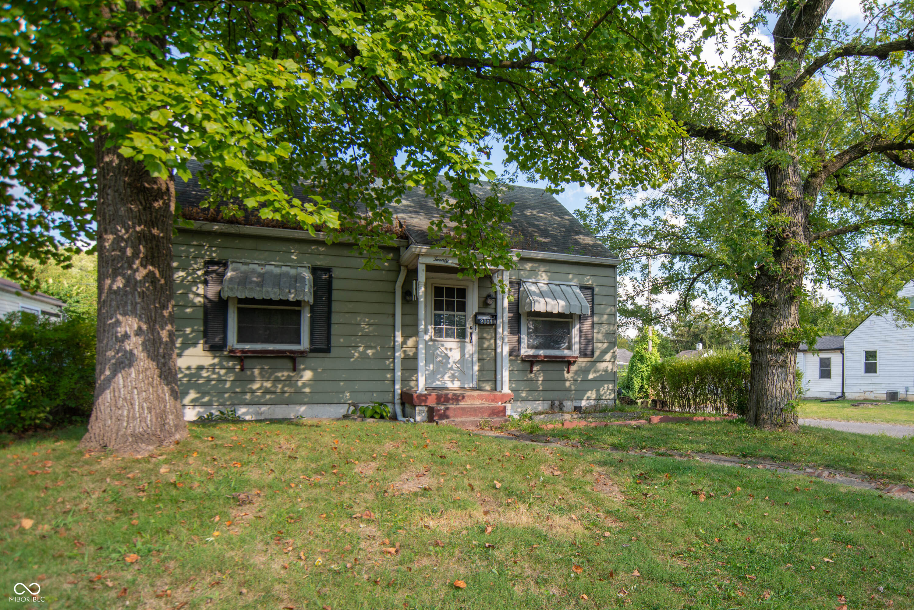 2001 Glenridge Drive