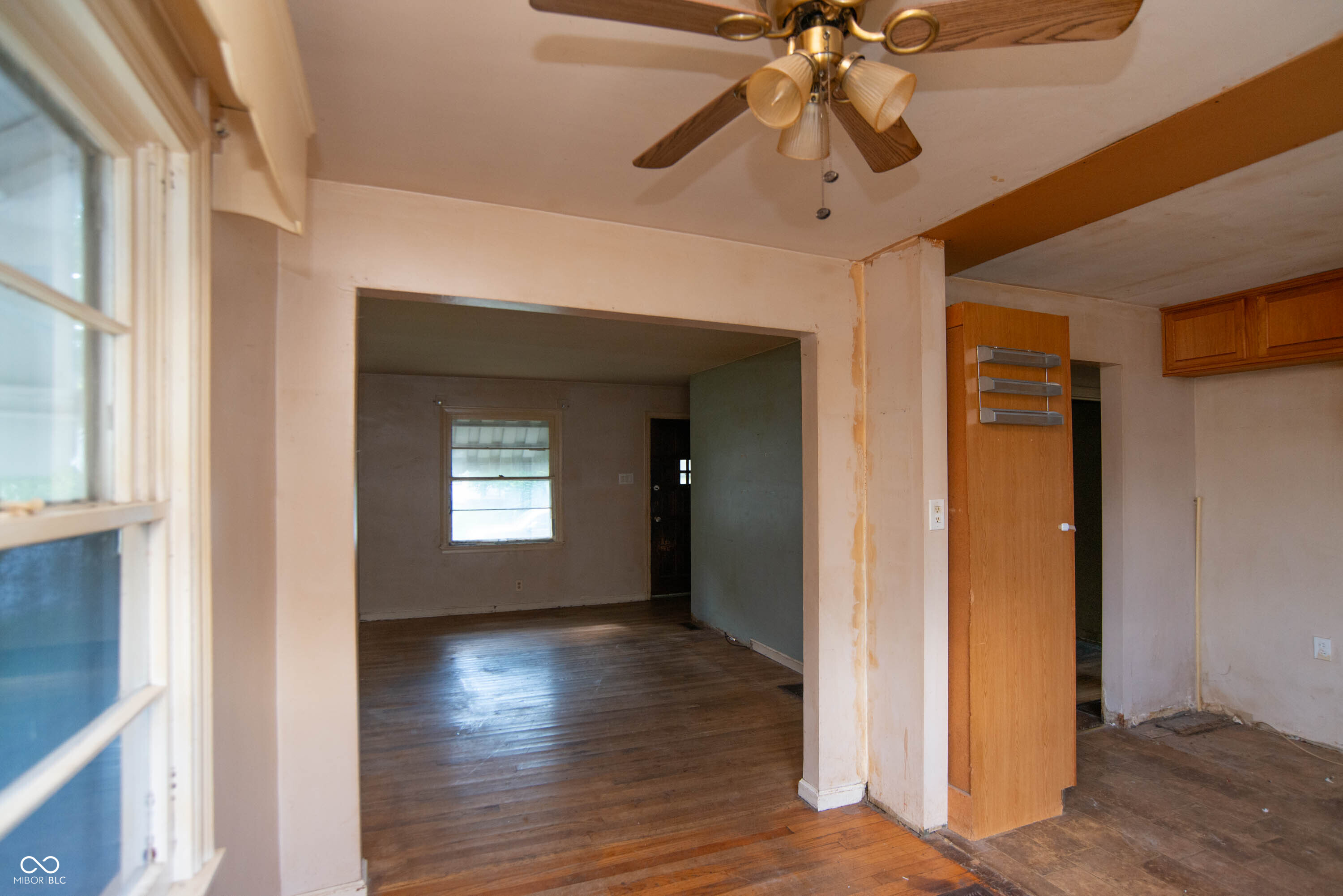 2001 Glenridge Drive