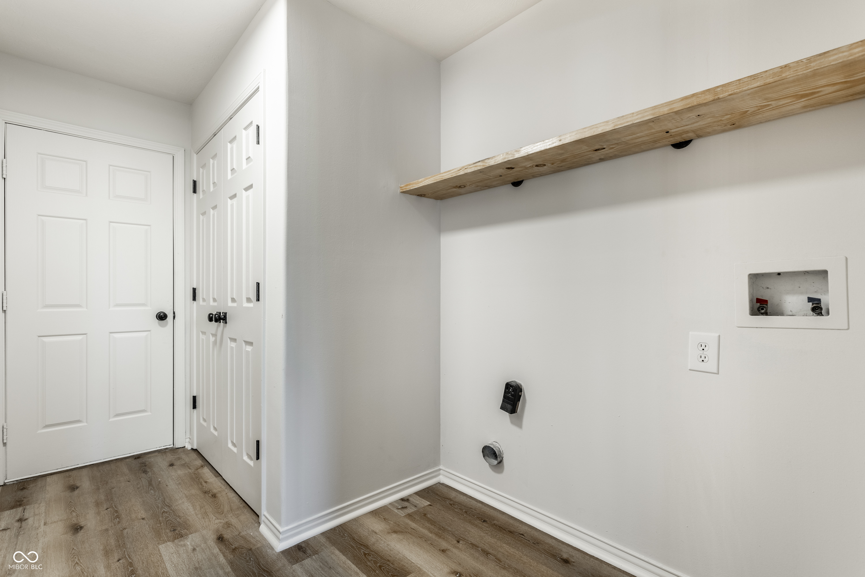 1084 Northcliffe Drive