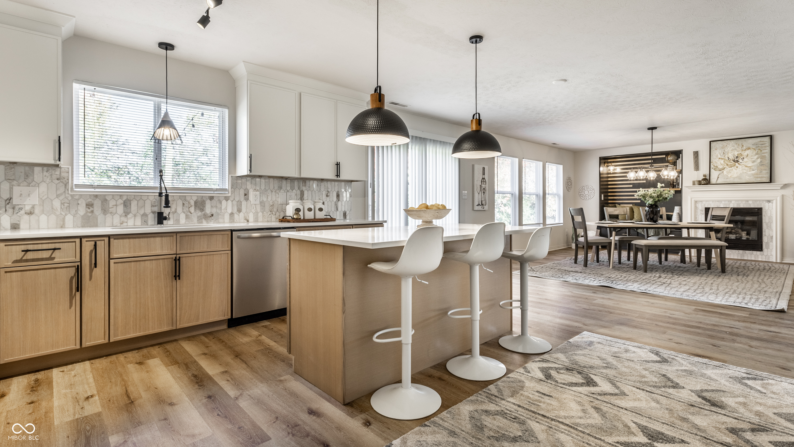1084 Northcliffe Drive