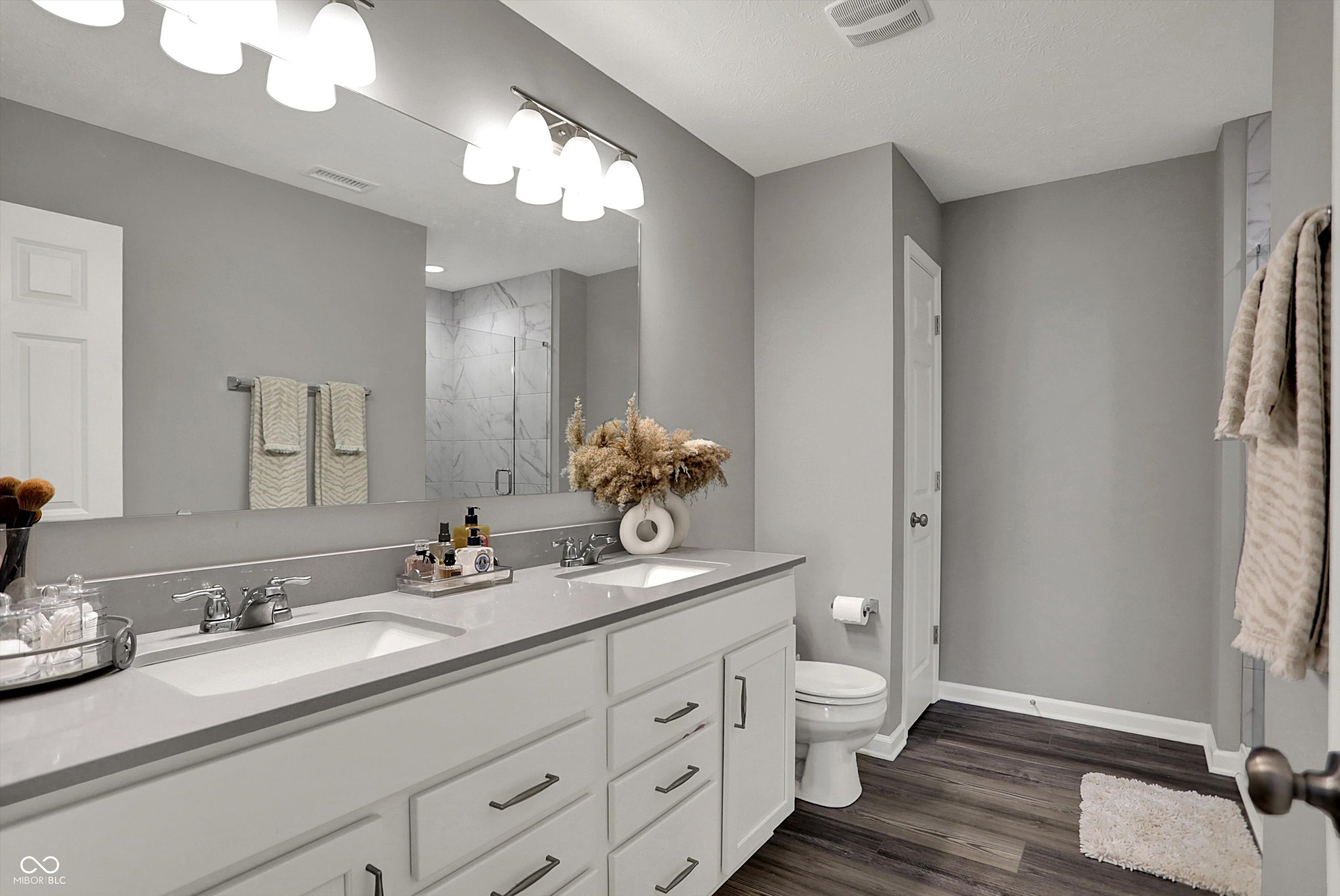 3123 Bolton Square Boulevard