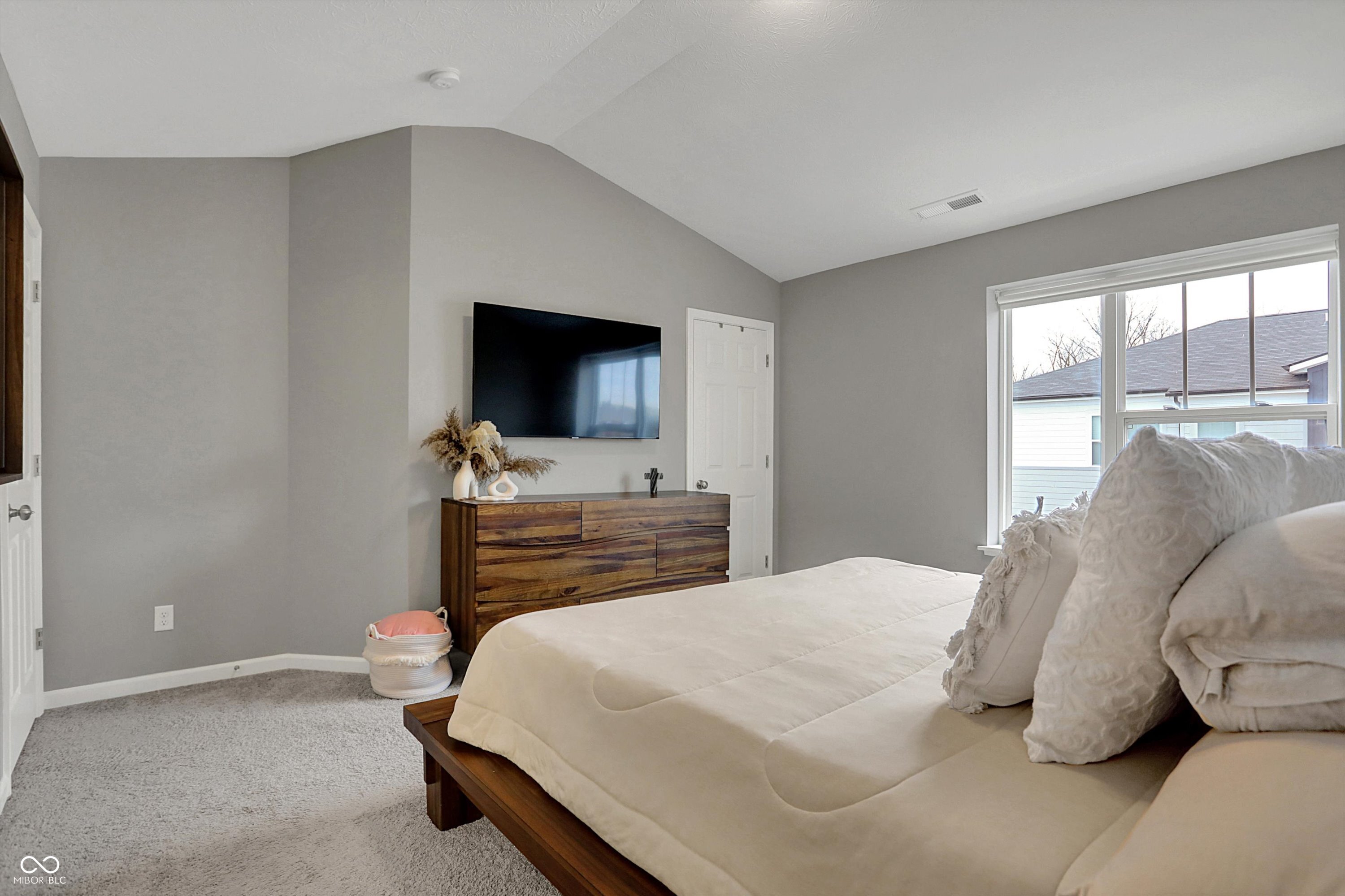 3123 Bolton Square Boulevard