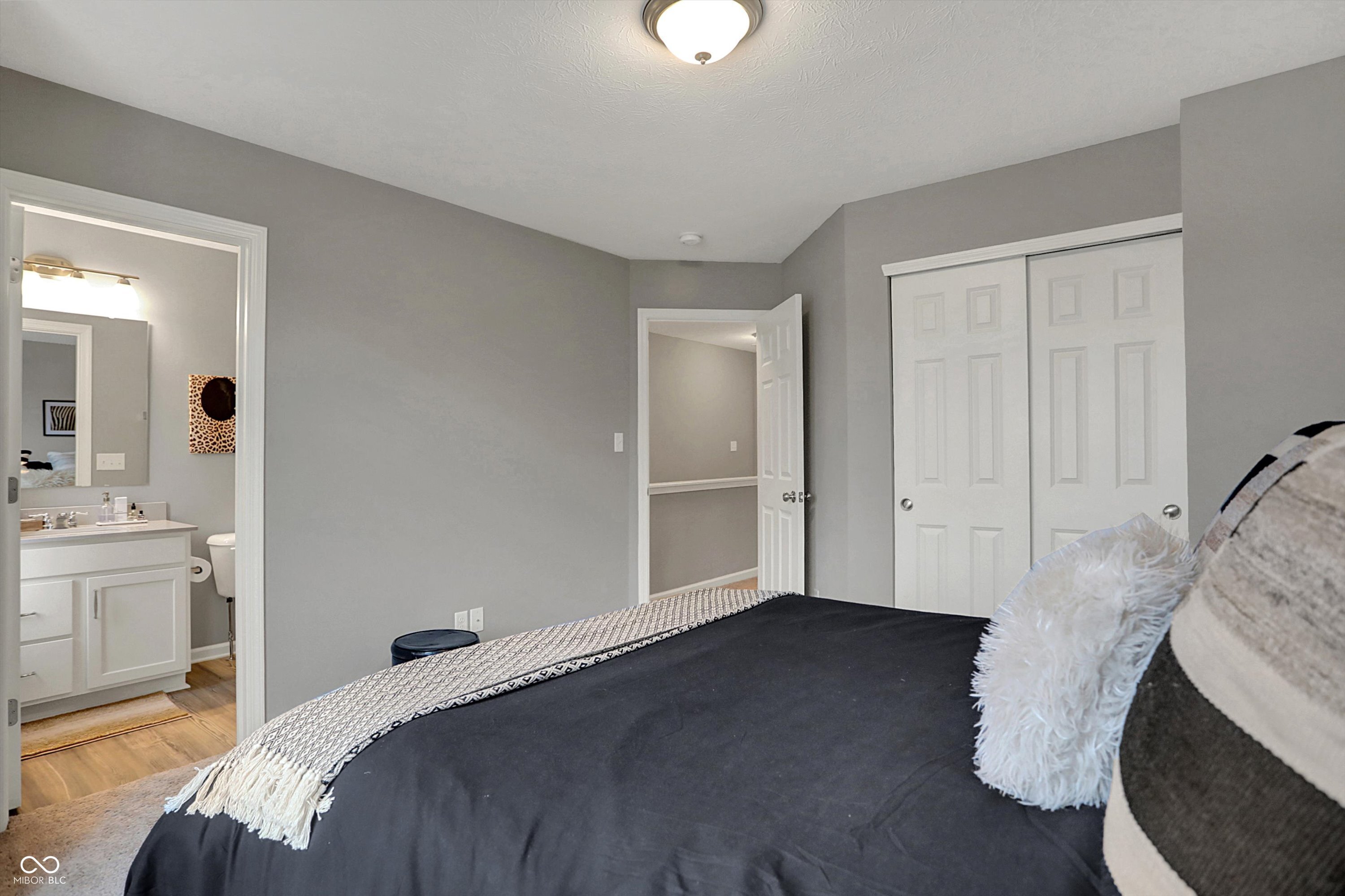 3123 Bolton Square Boulevard