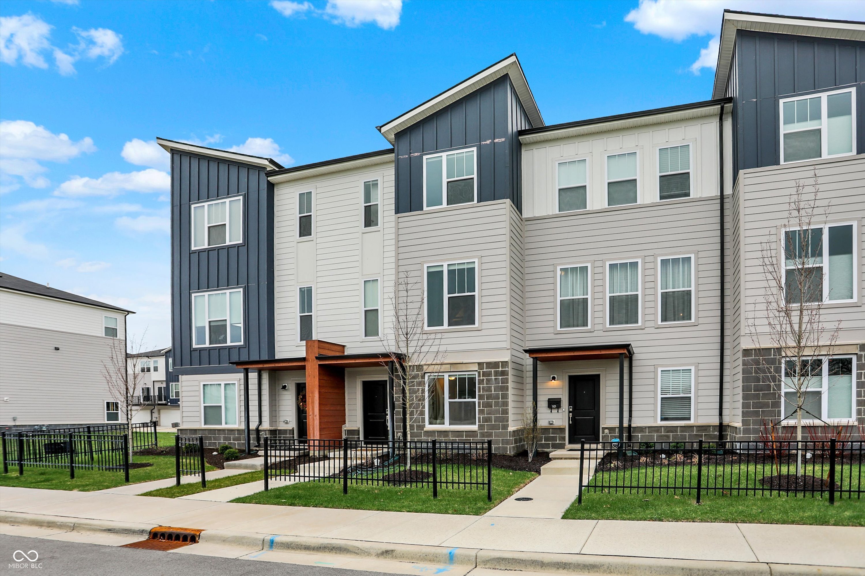 3123 Bolton Square Boulevard