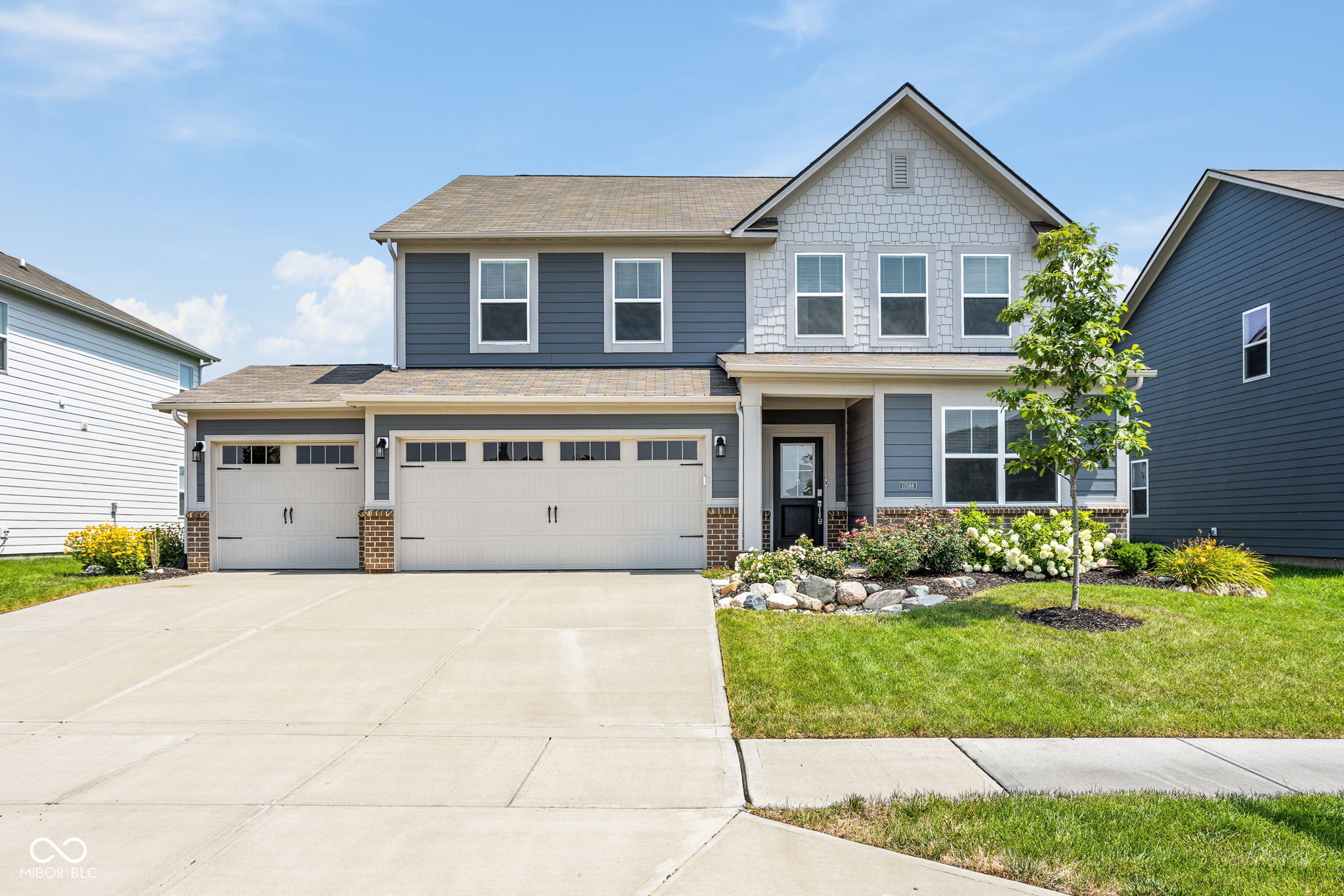 11588 Brooks Farm Boulevard