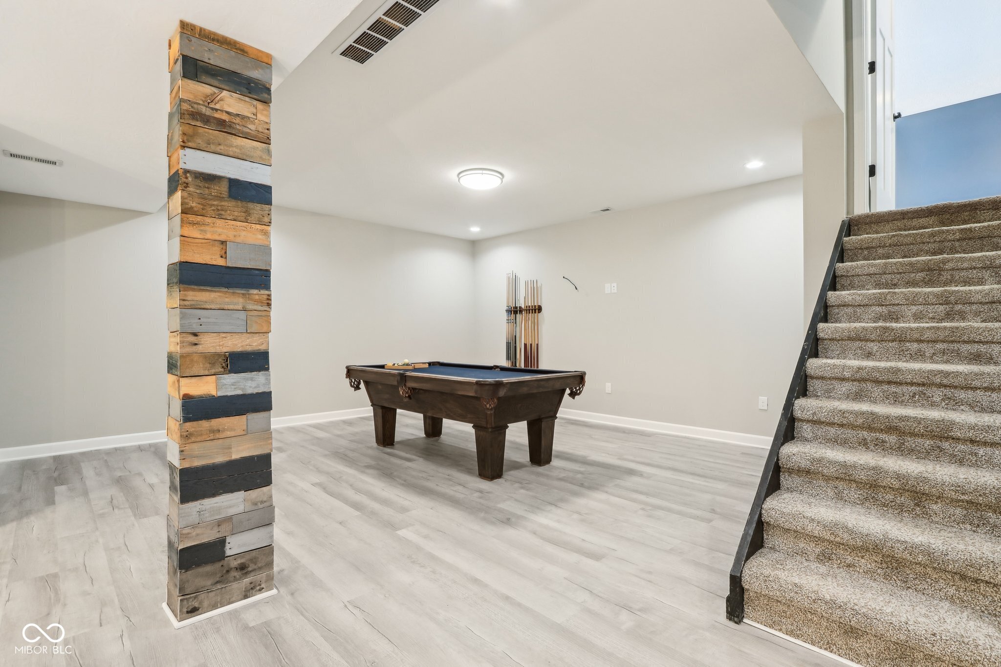 644 Ridge Gate Drive