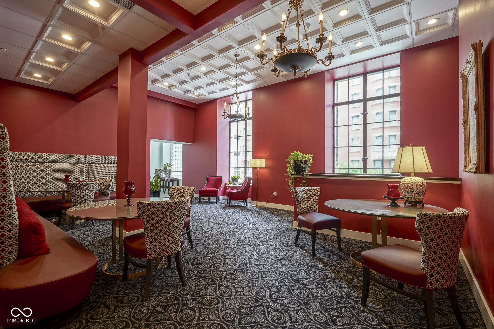 350 N Meridian Street Unit: 505