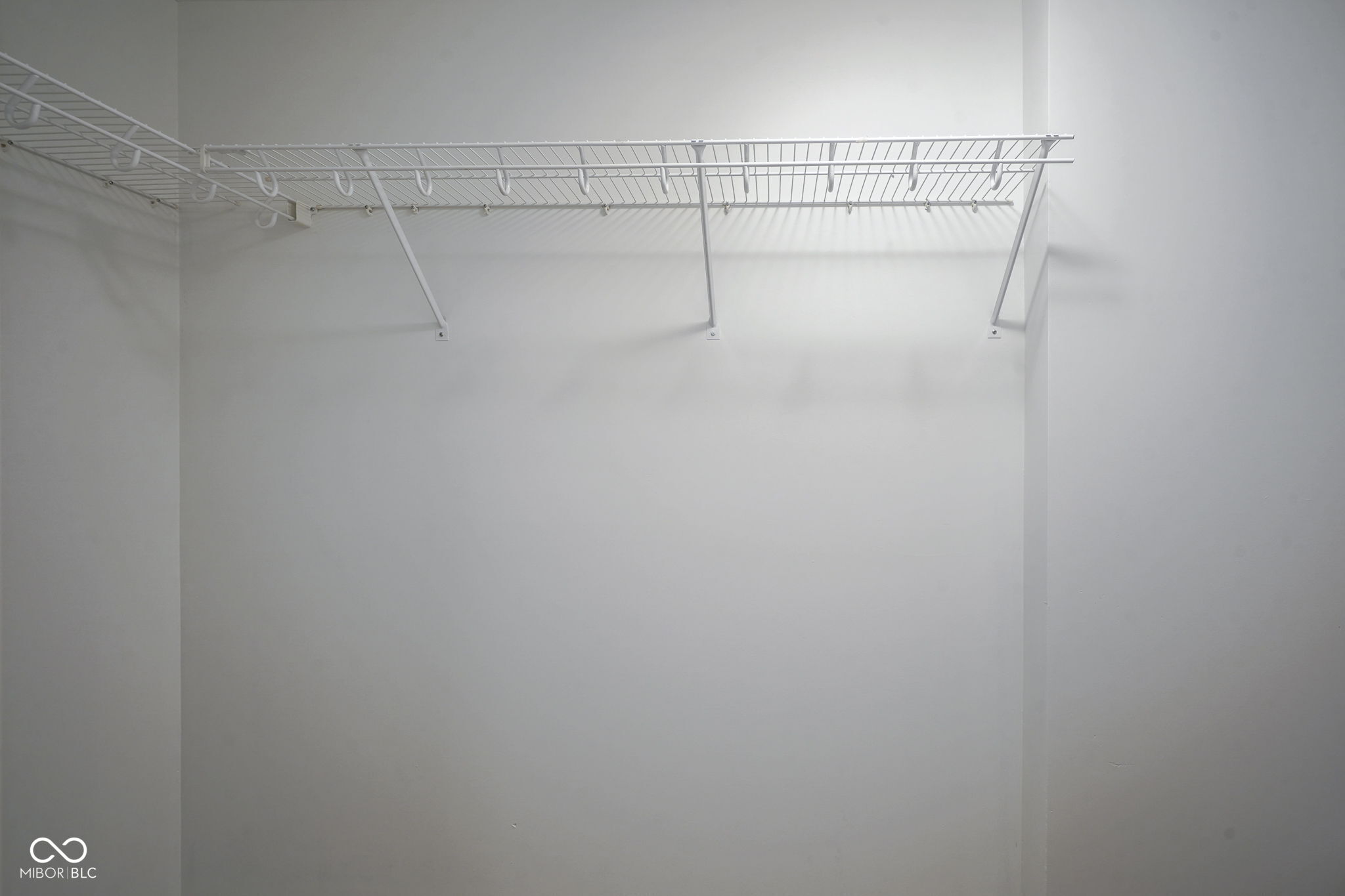 350 N Meridian Street Unit: 505