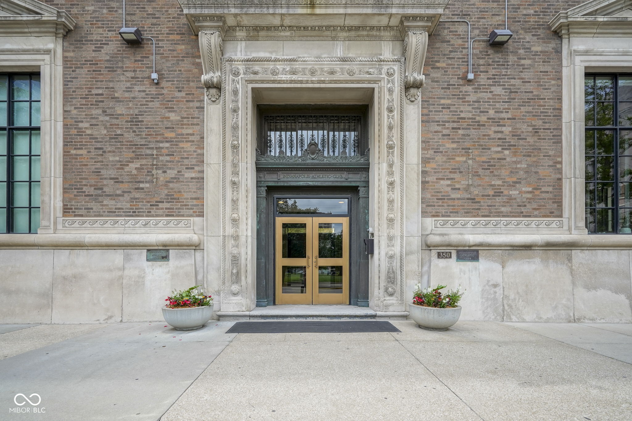 350 N Meridian Street Unit: 505