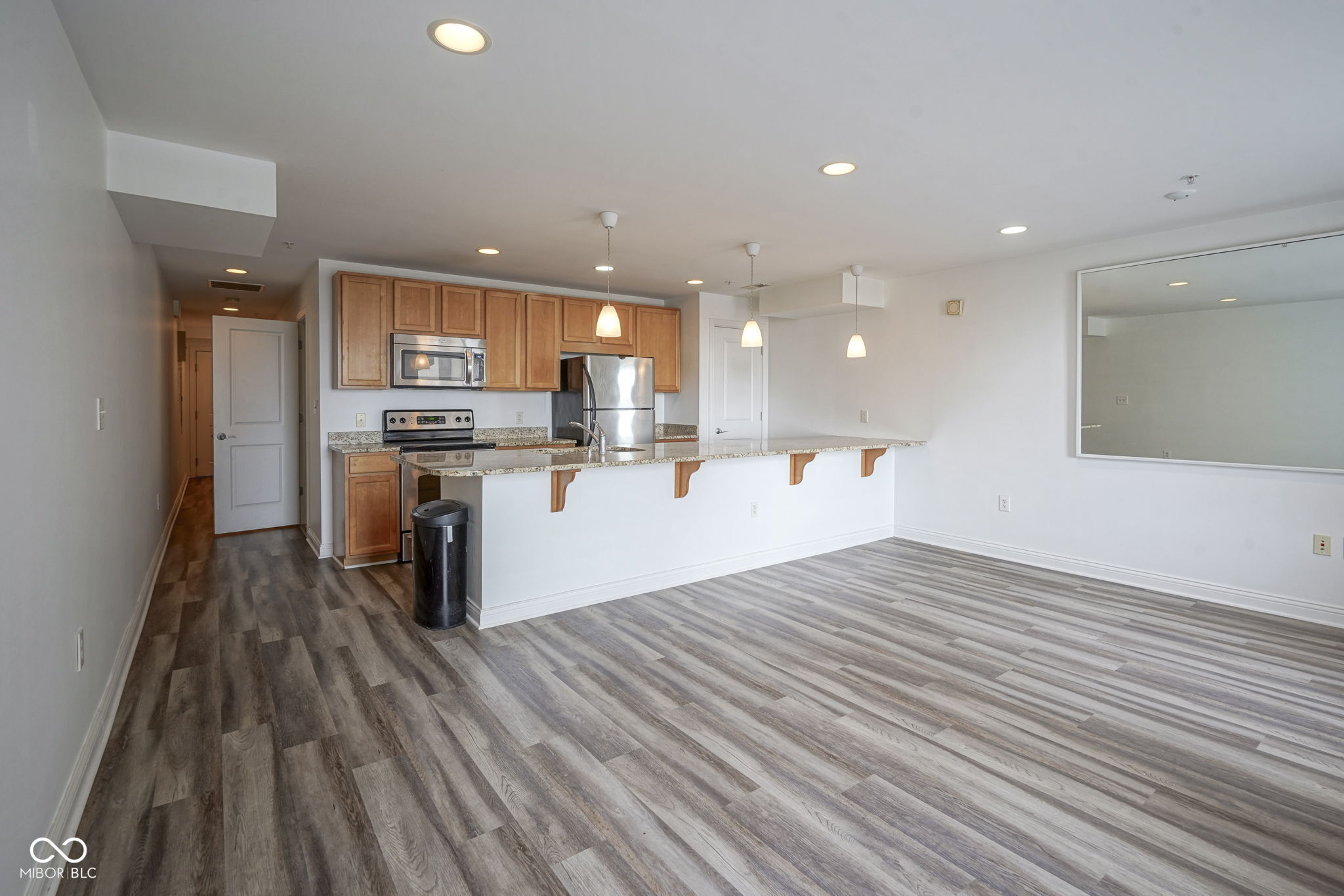 350 N Meridian Street Unit: 505