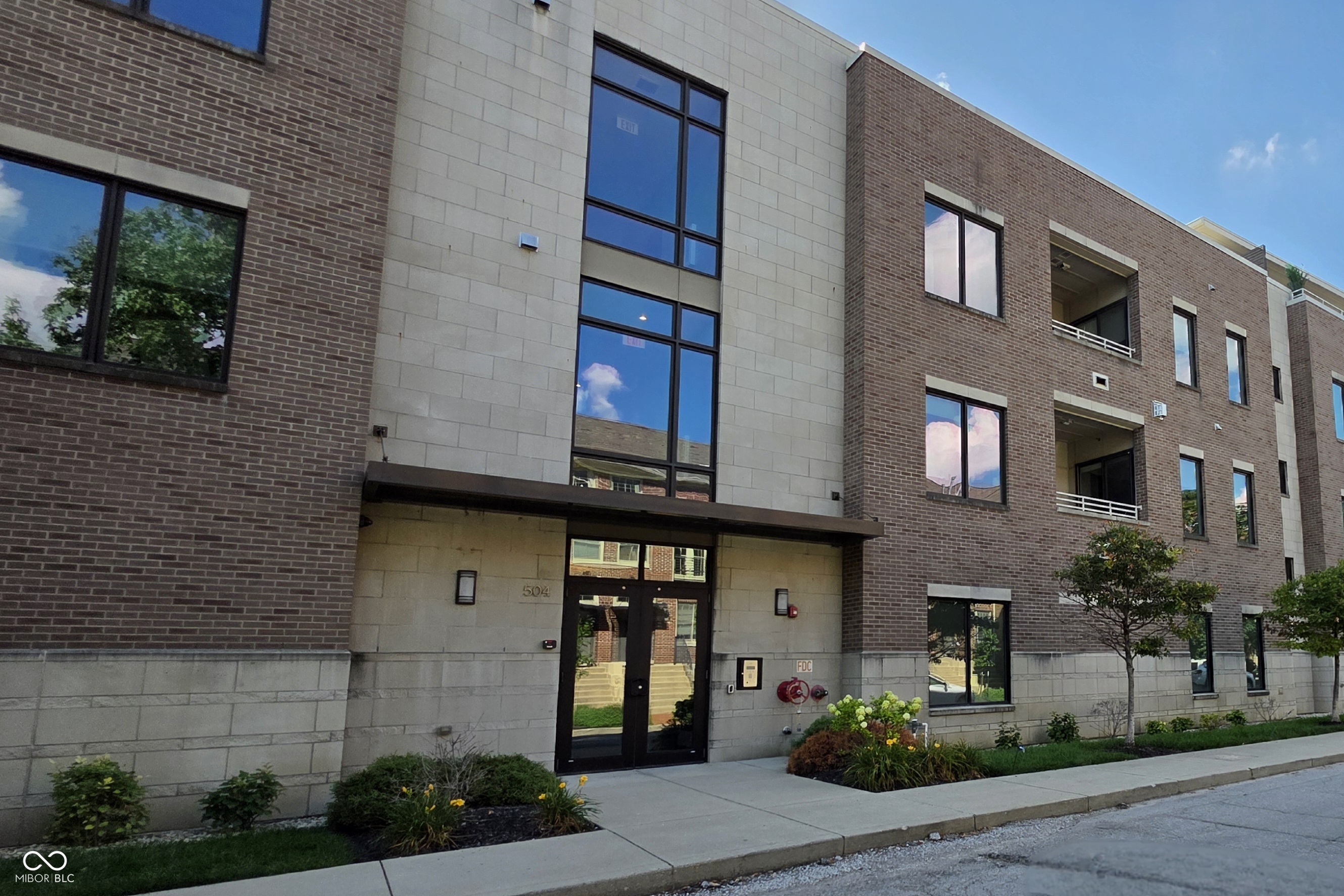 504 N Park Avenue Unit: 6
