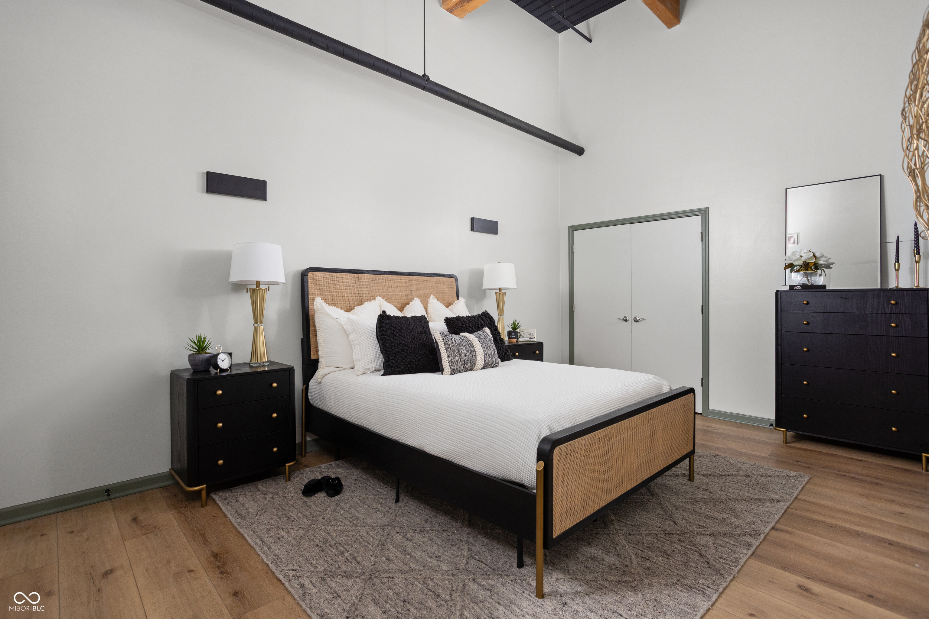 630 N College Avenue Unit: 408