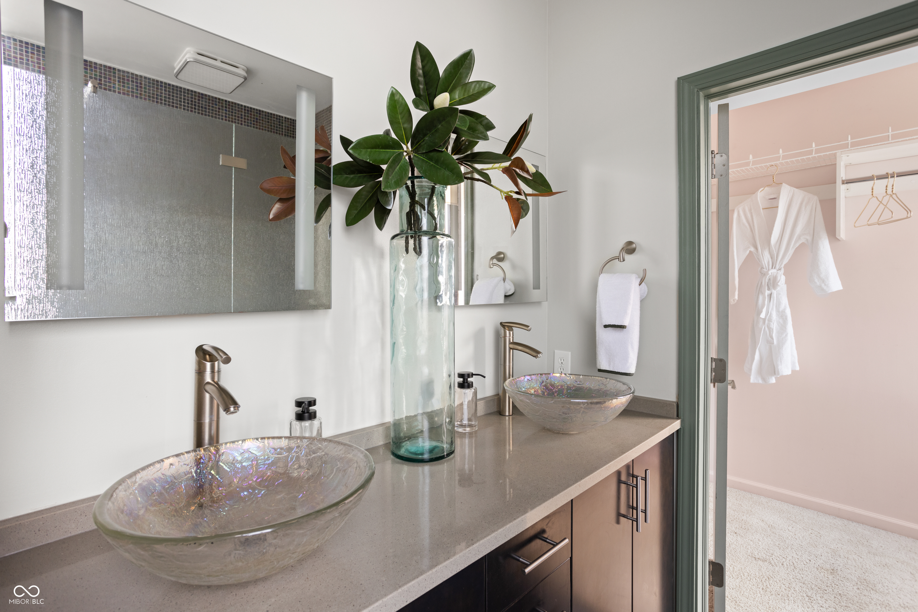 630 N College Avenue Unit: 408