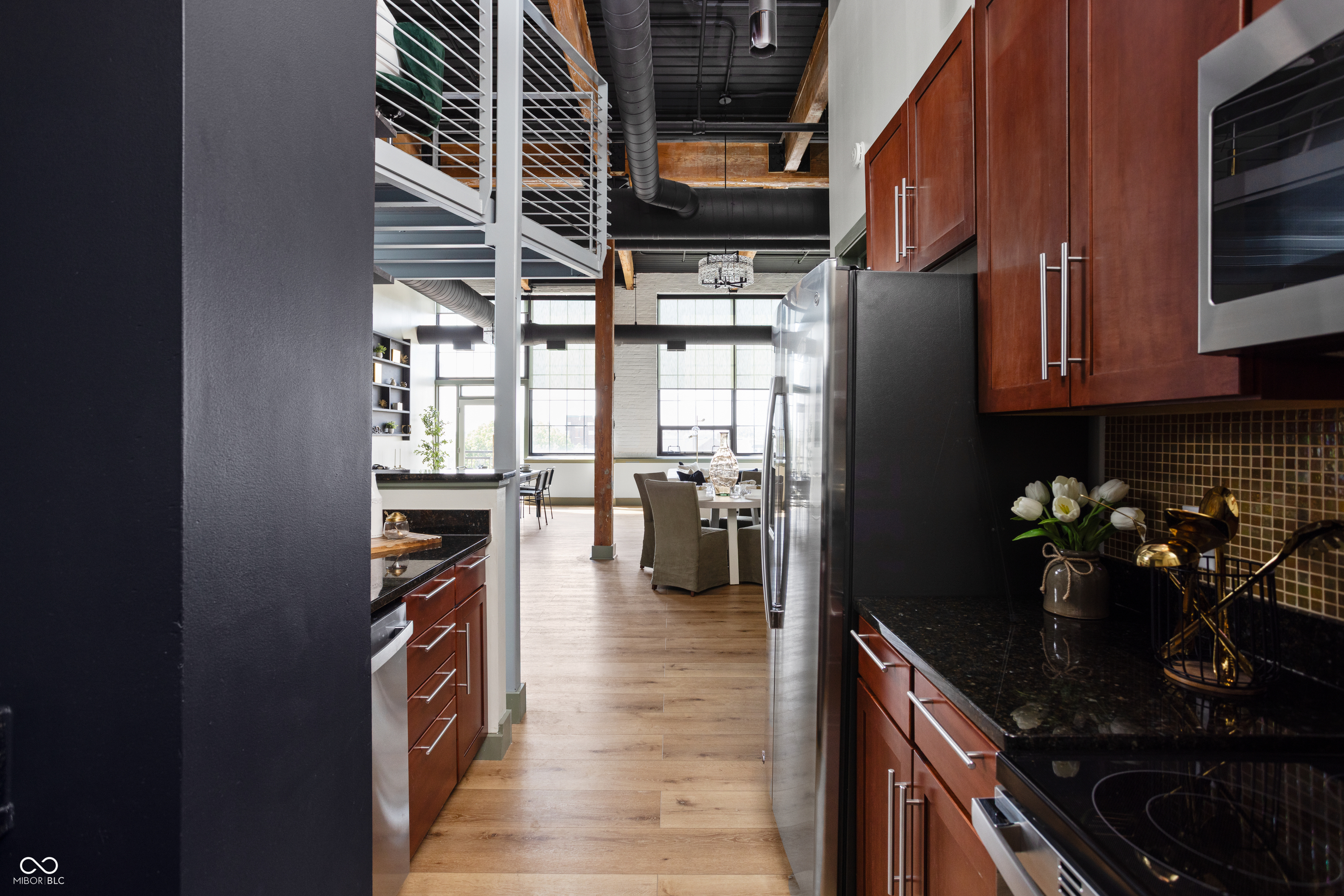 630 N College Avenue Unit: 408