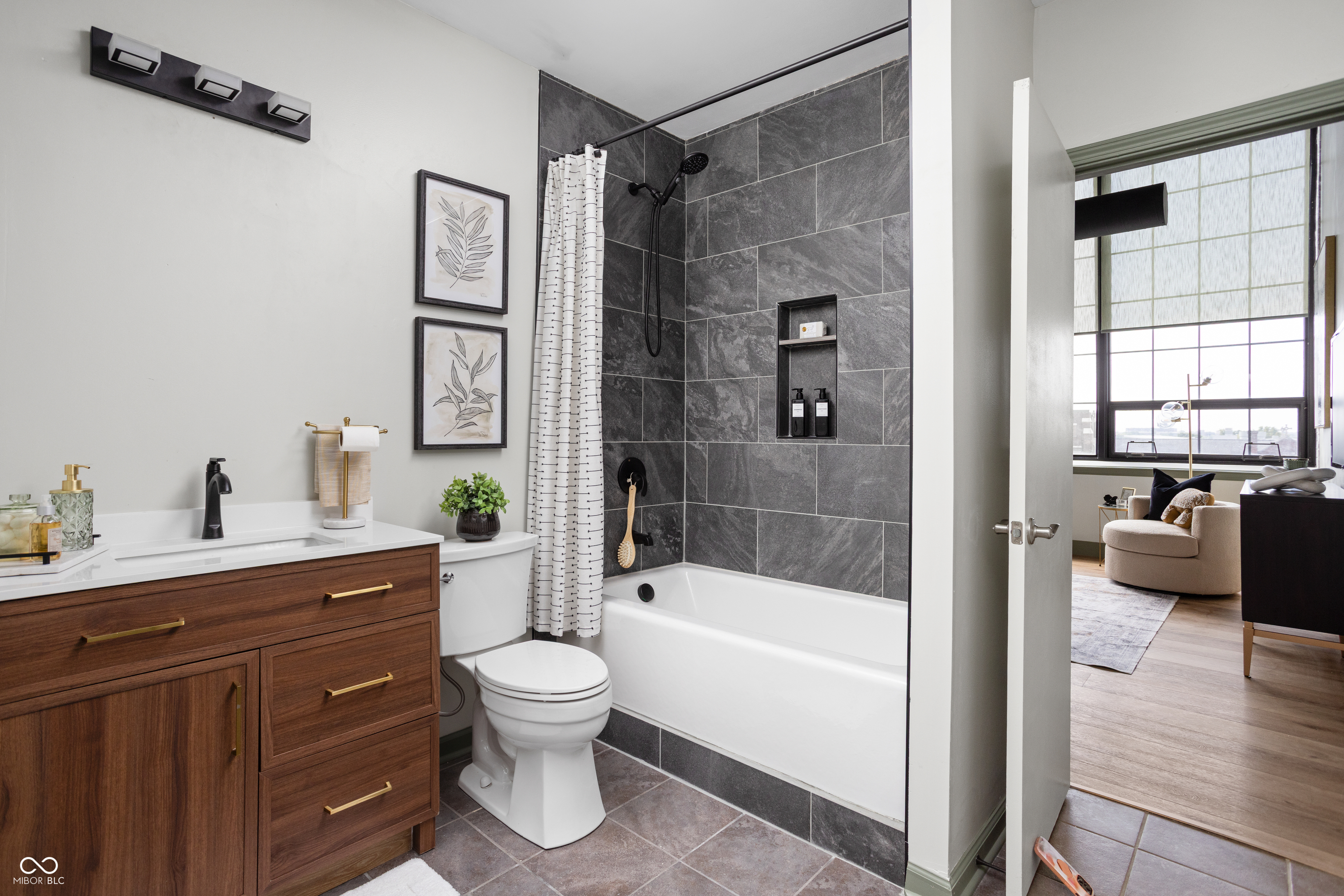 630 N College Avenue Unit: 408