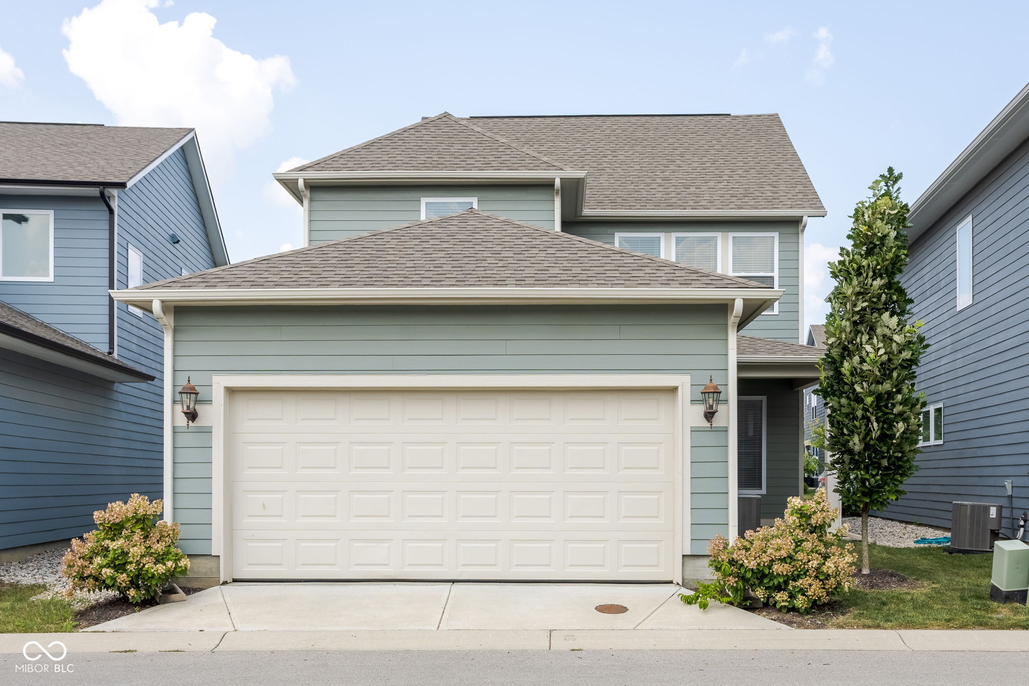 17362 Dovehouse Lane