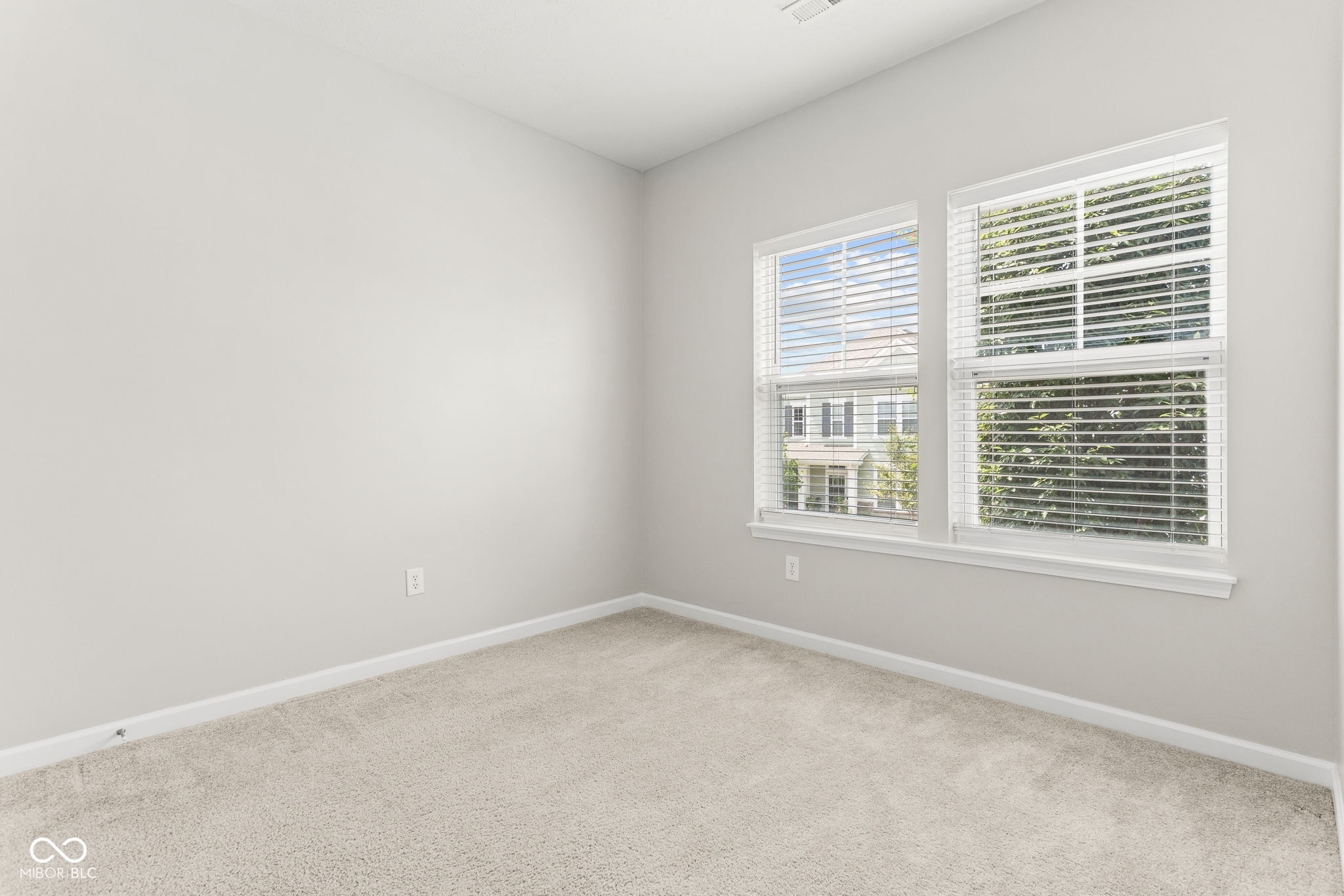 17362 Dovehouse Lane
