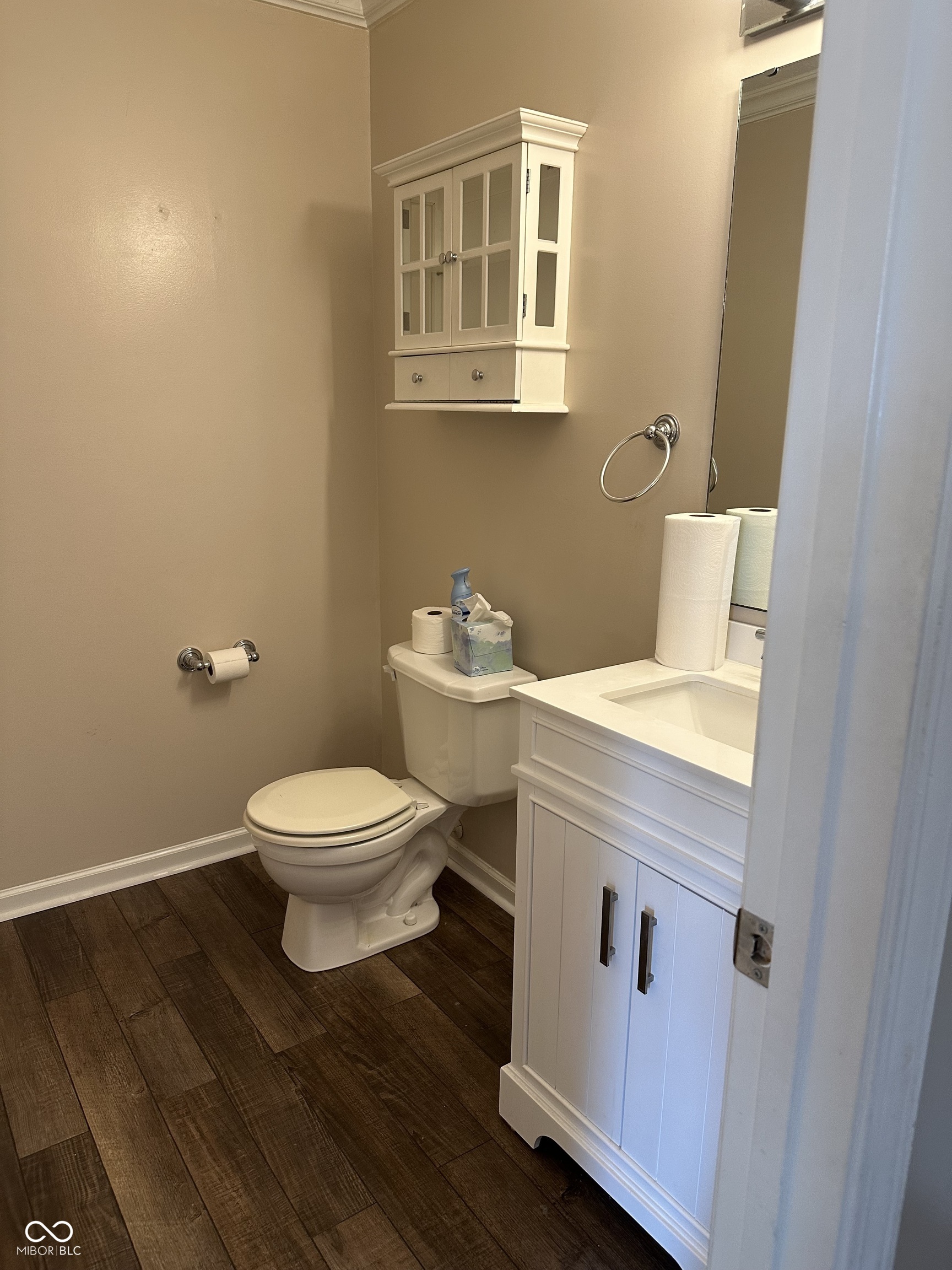 6414 Meadowfield Drive