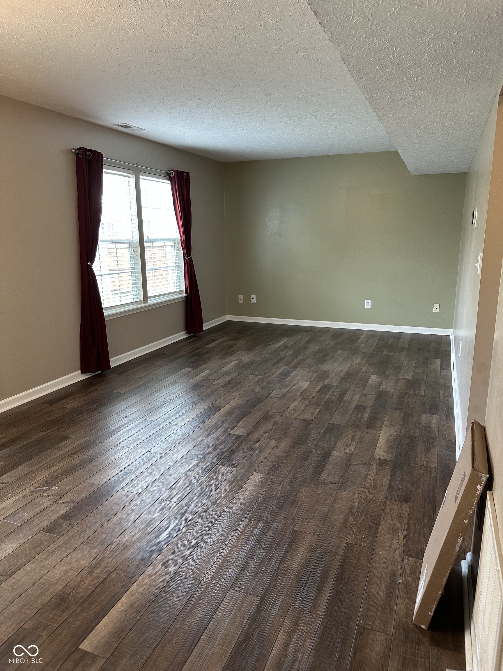 6414 Meadowfield Drive