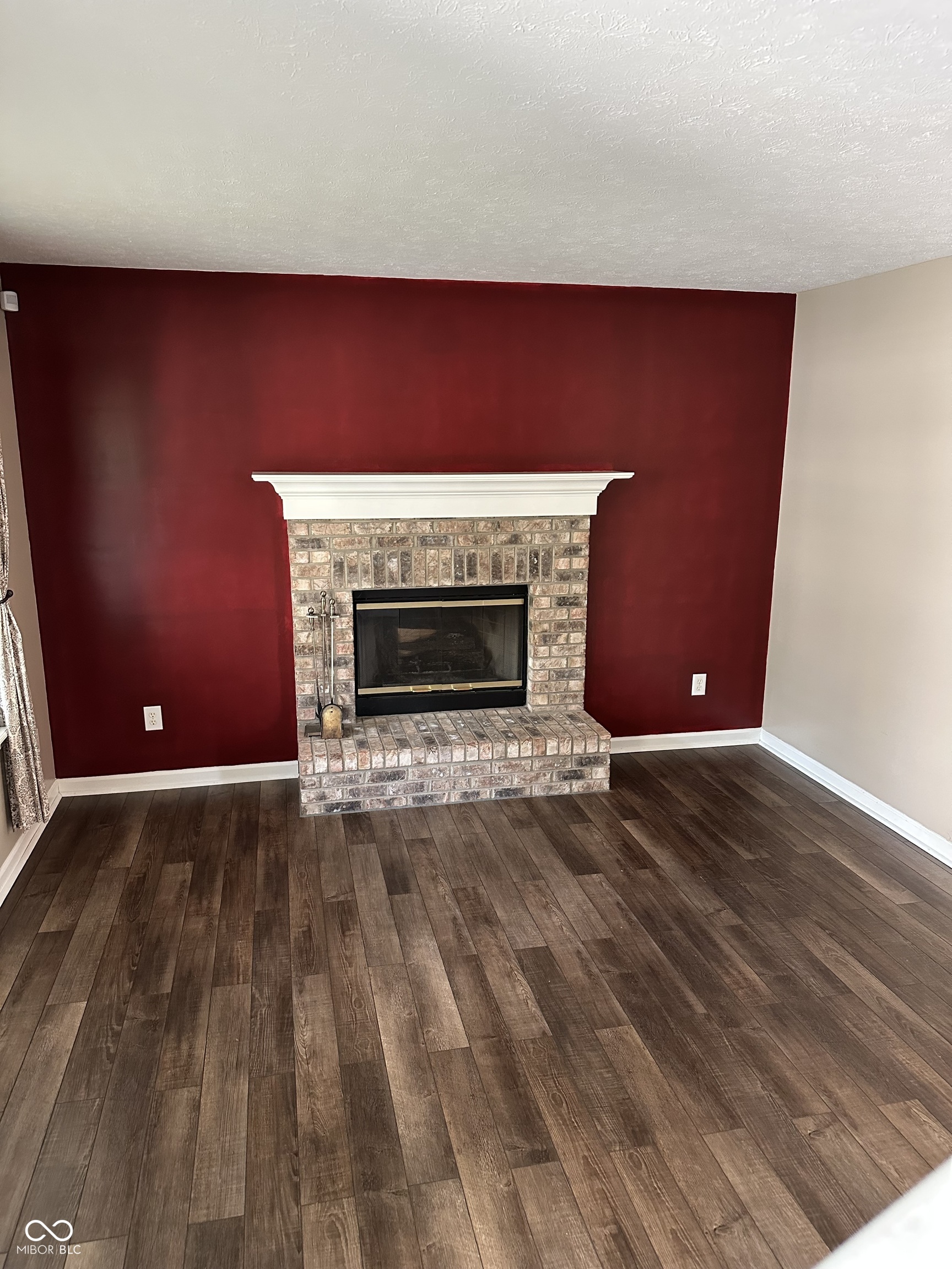 6414 Meadowfield Drive