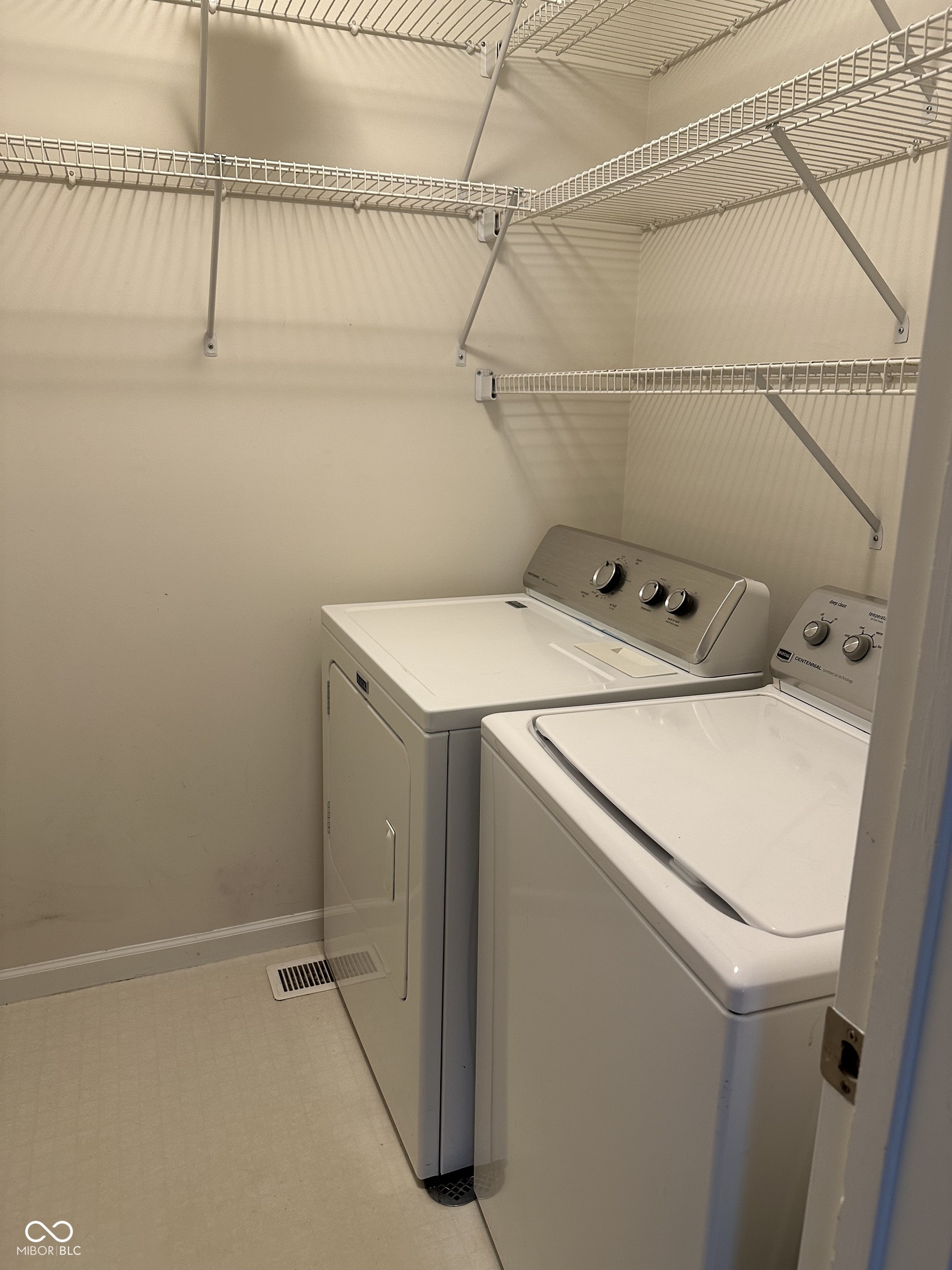 6414 Meadowfield Drive