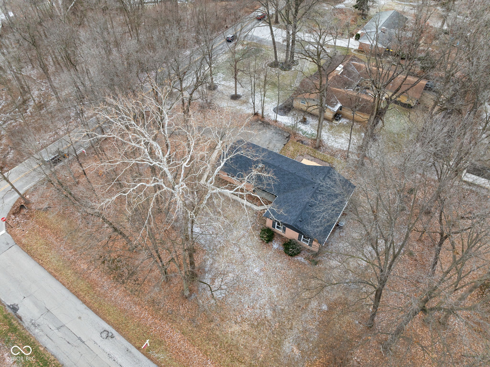 9114 Crestview Drive