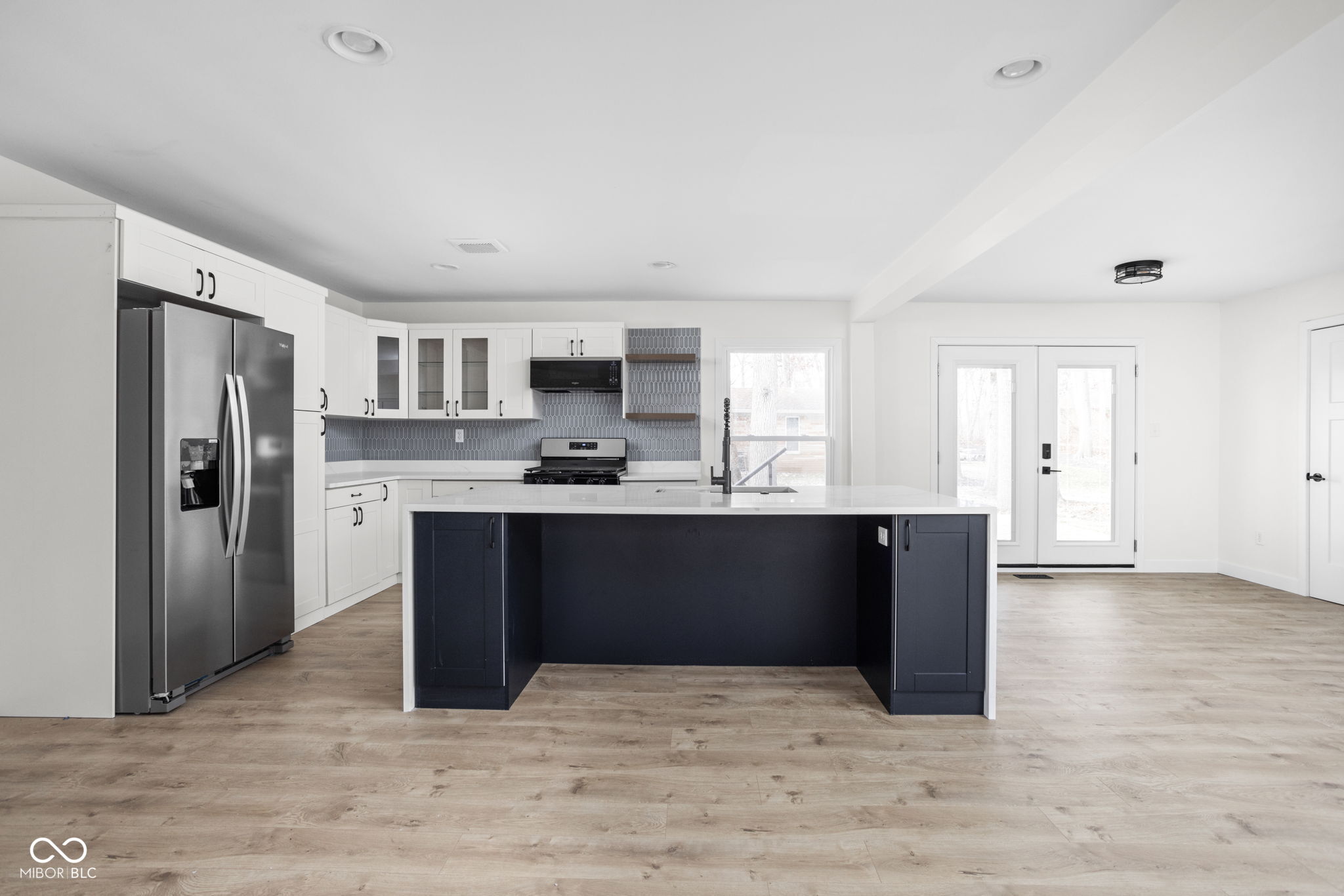 9114 Crestview Drive