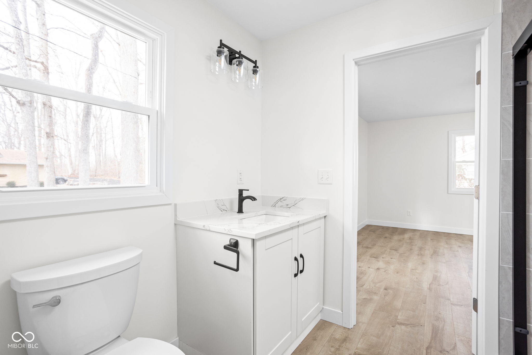 9114 Crestview Drive