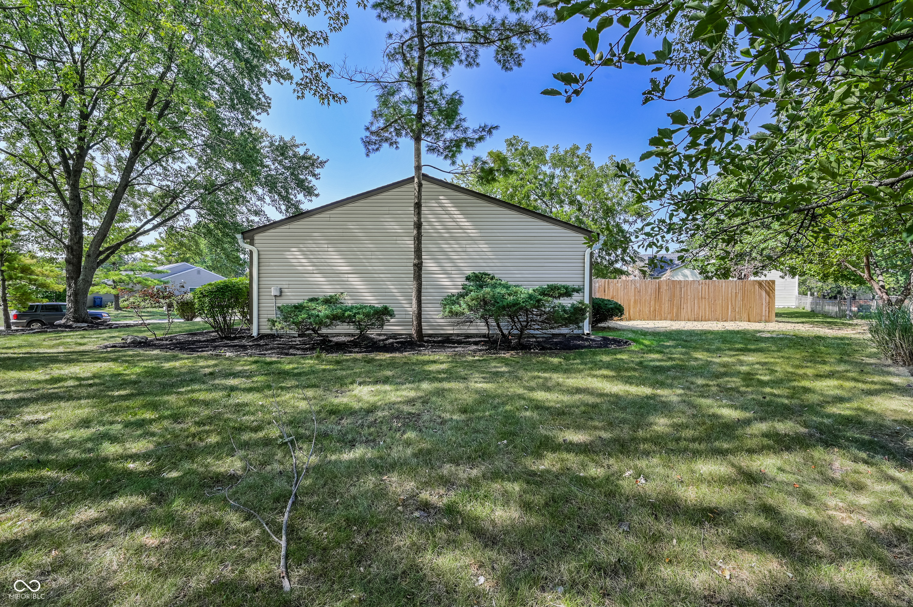 8060 Castle Farms Court